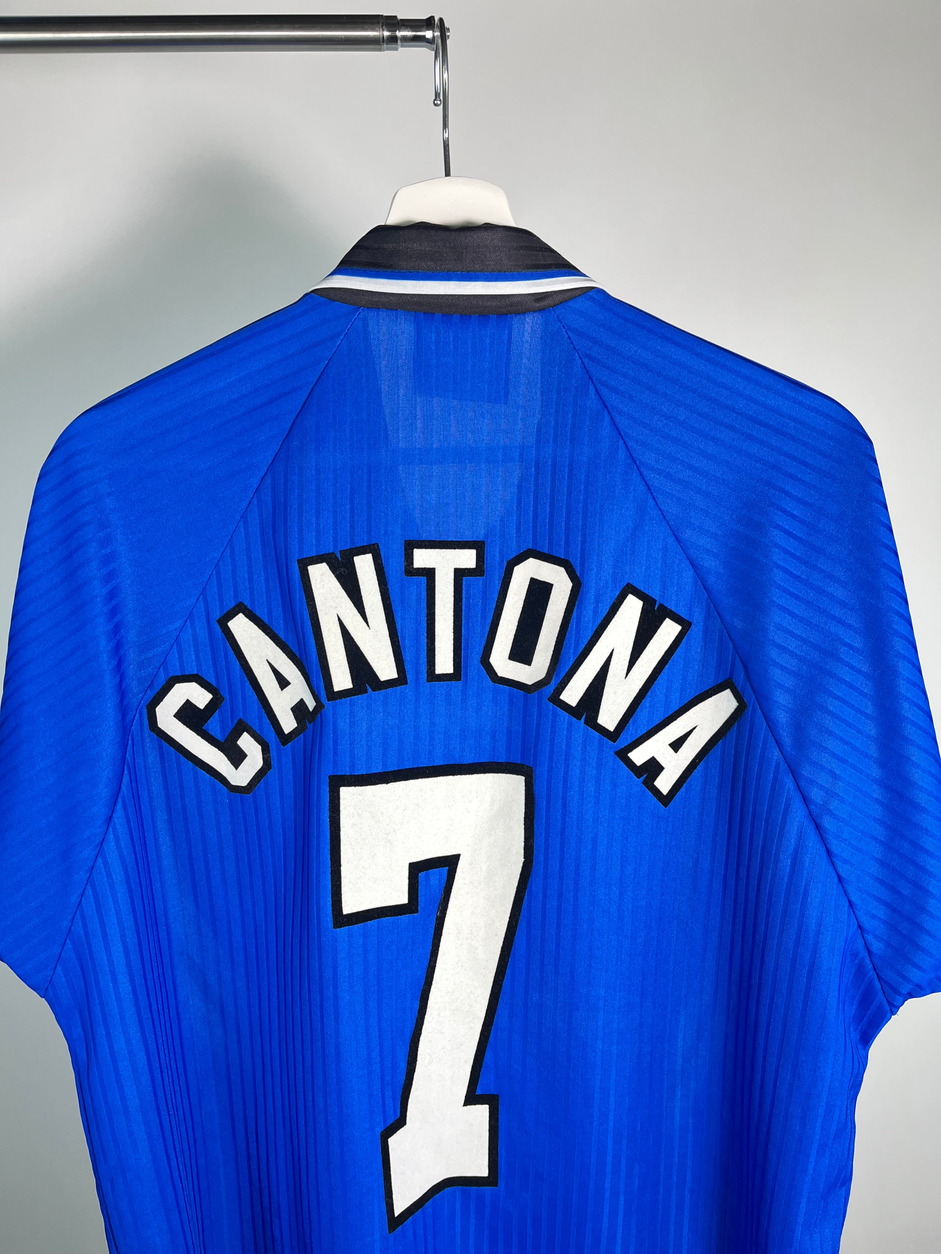 Jersey Manchester United Tercero 1996 1997 Eric Cantona (L)