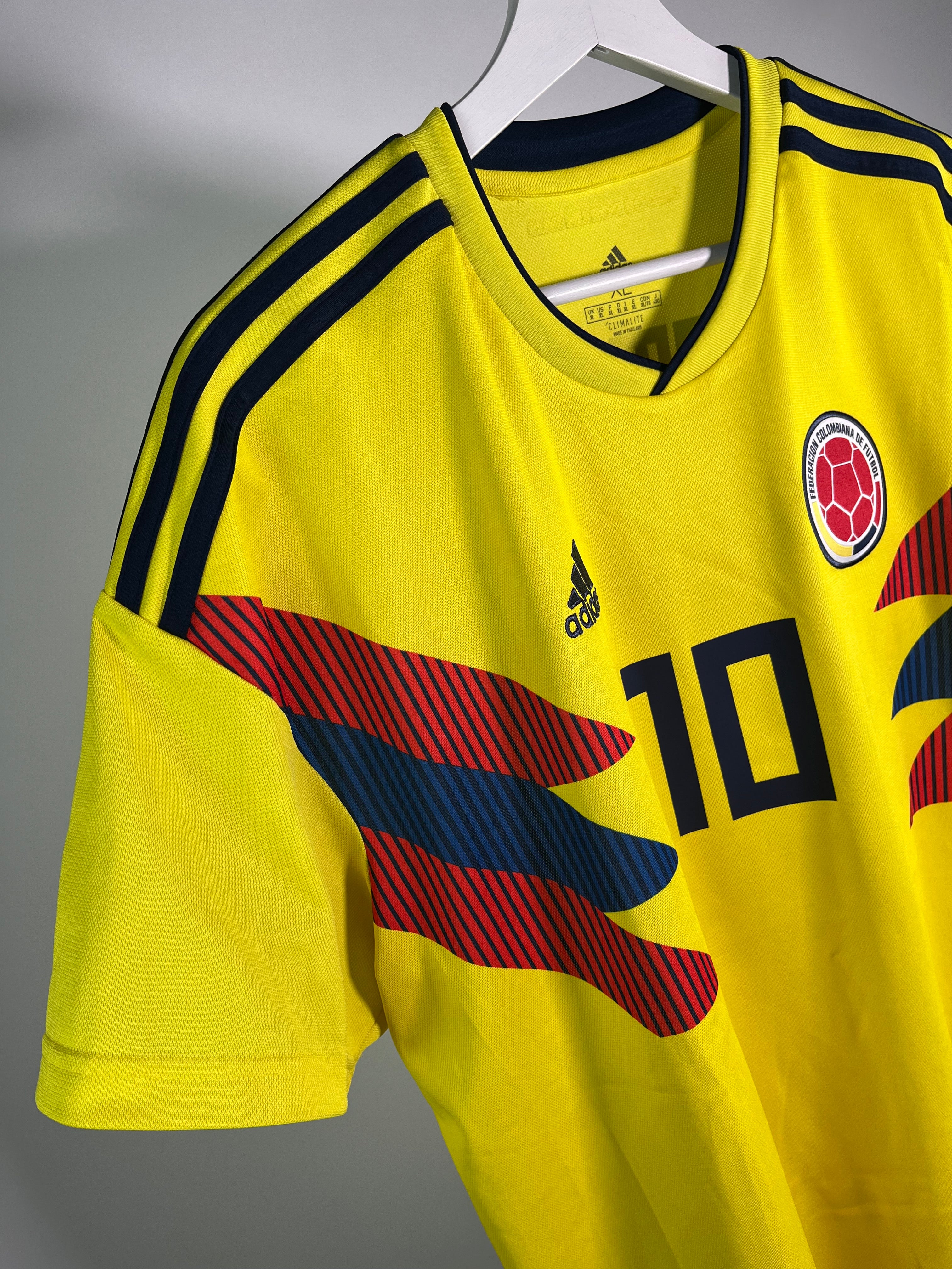 Jersey Colombia Local 2018 2020 James Rodríguez (XL)