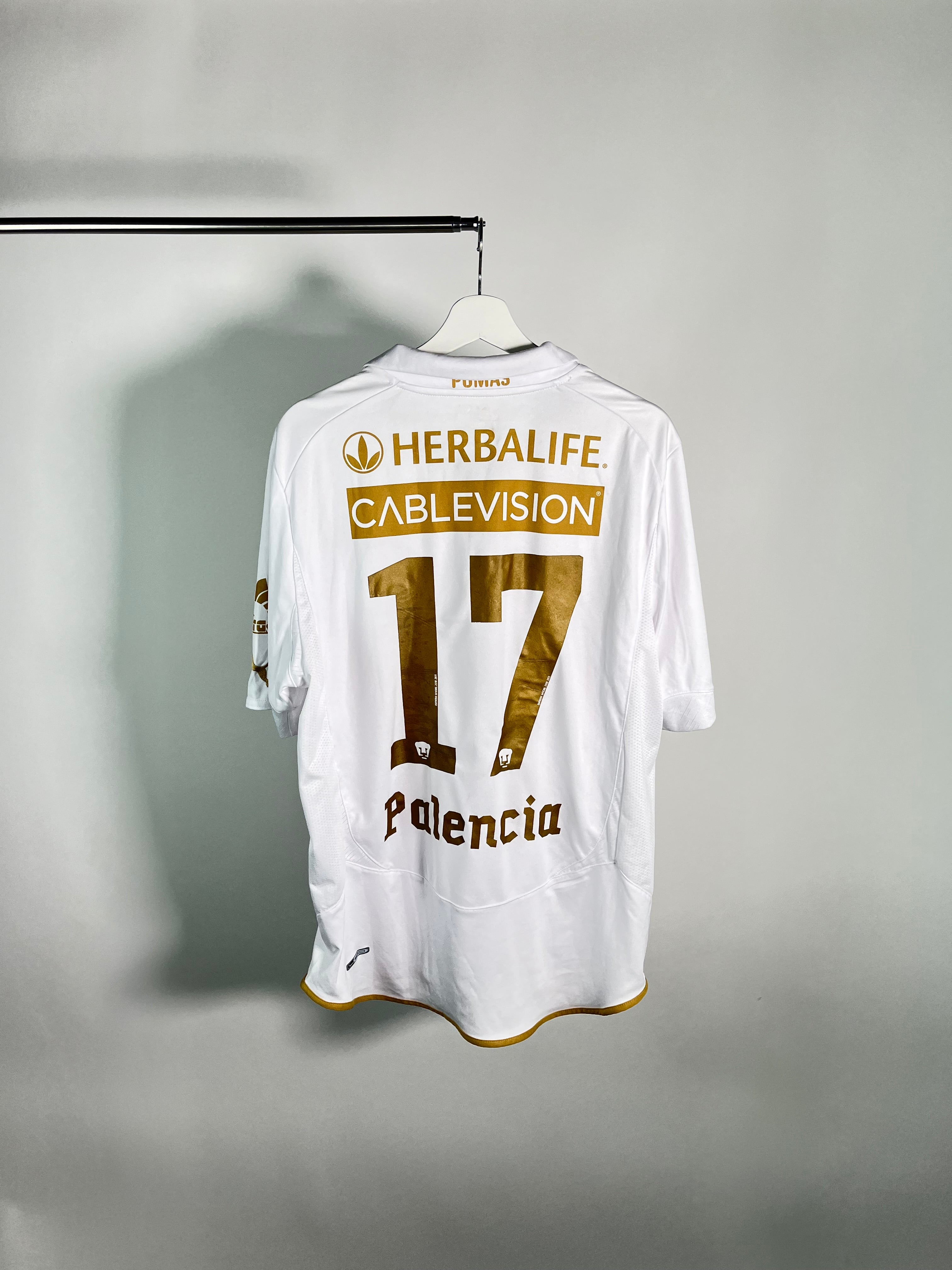 Jersey Pumas Local 2010 2011 Utilería Francisco “Paco” Palencia (XL)