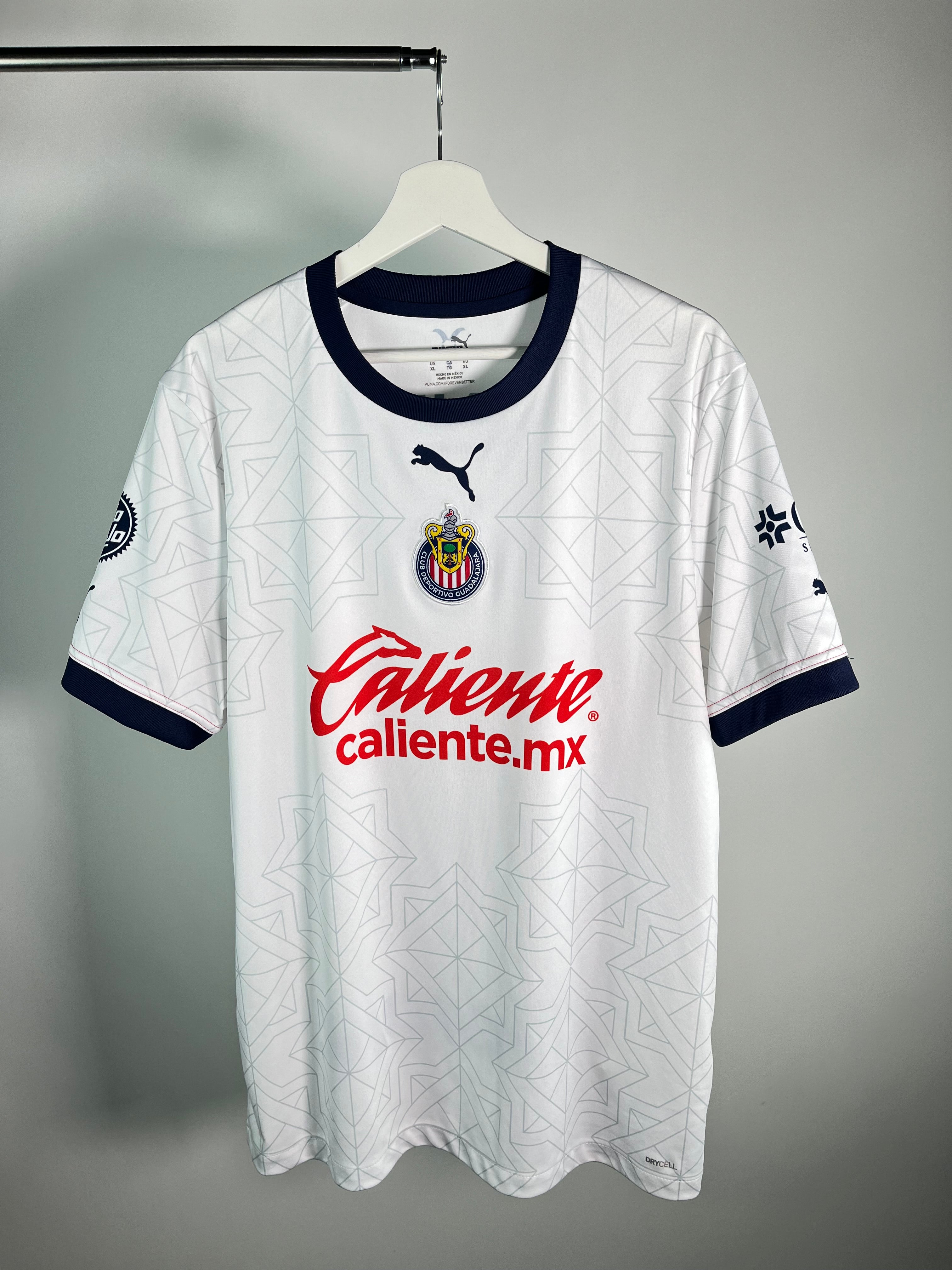 Jersey Chivas Visita 2022 2023 (XL)