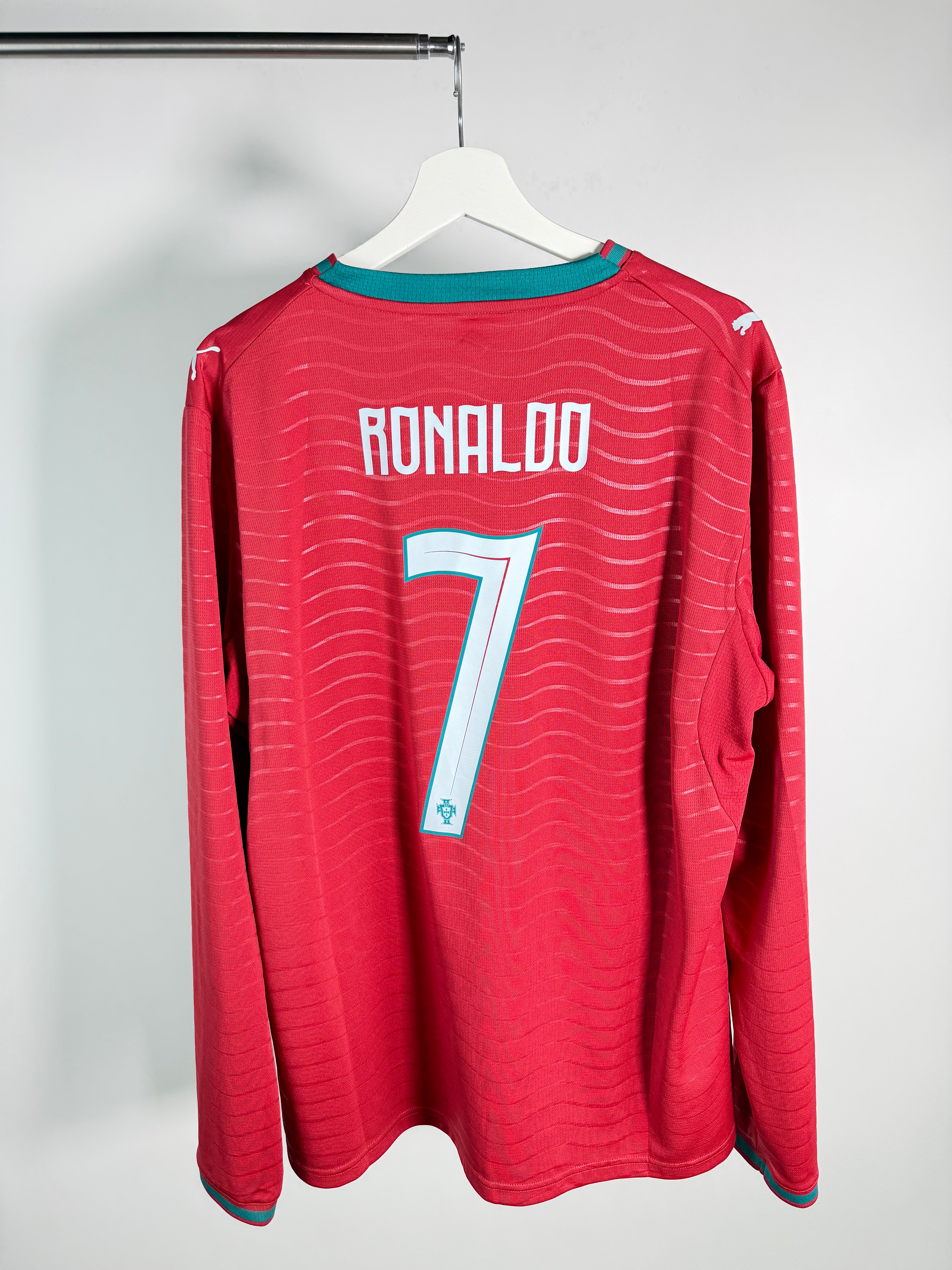 Jersey Portugal Local 2026 2027 Manga Larga Cristiano Ronaldo (XL)