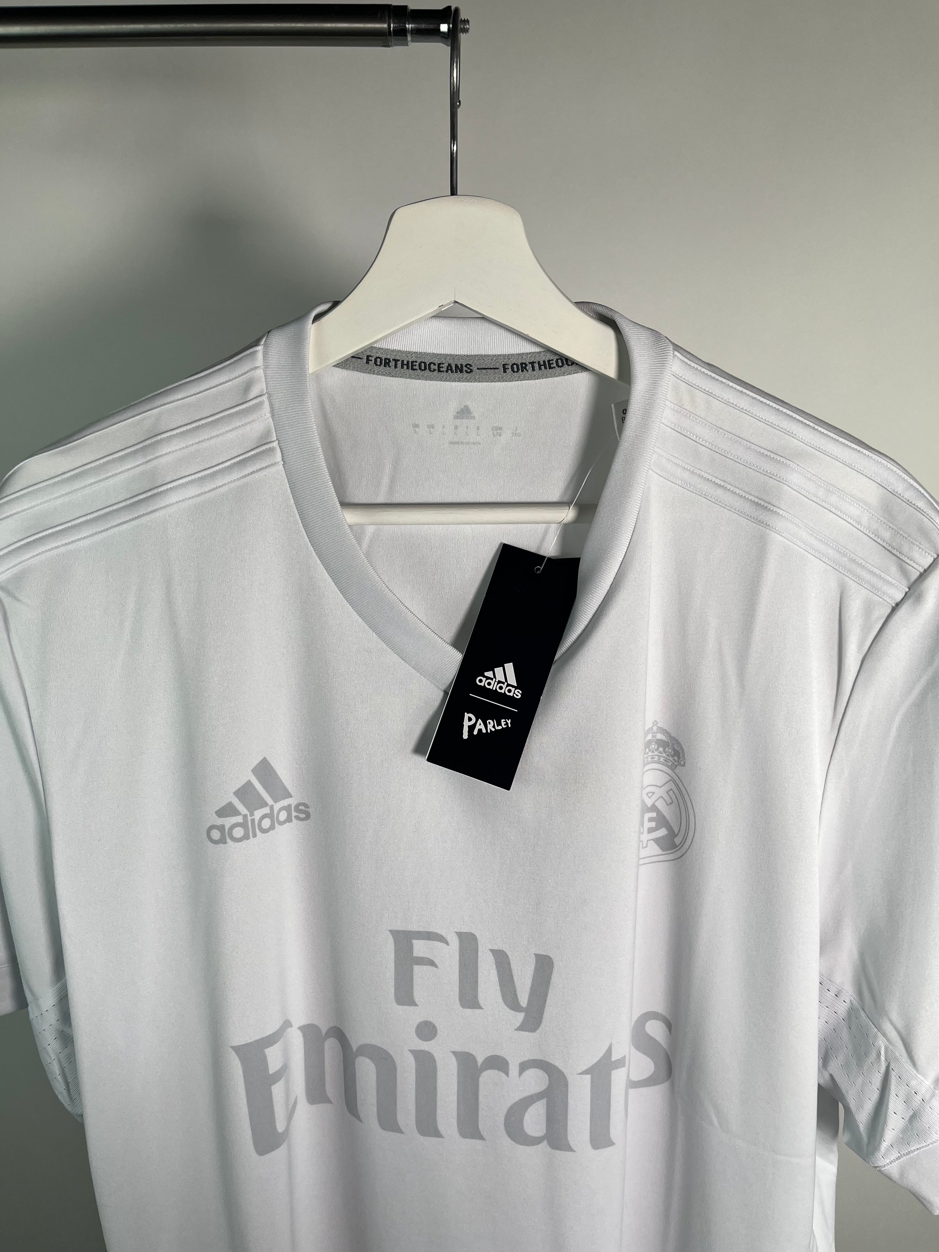 Jersey Real Madrid Especial 2016 2017 *For The Oceans Parley C/Etiquetas* (L)