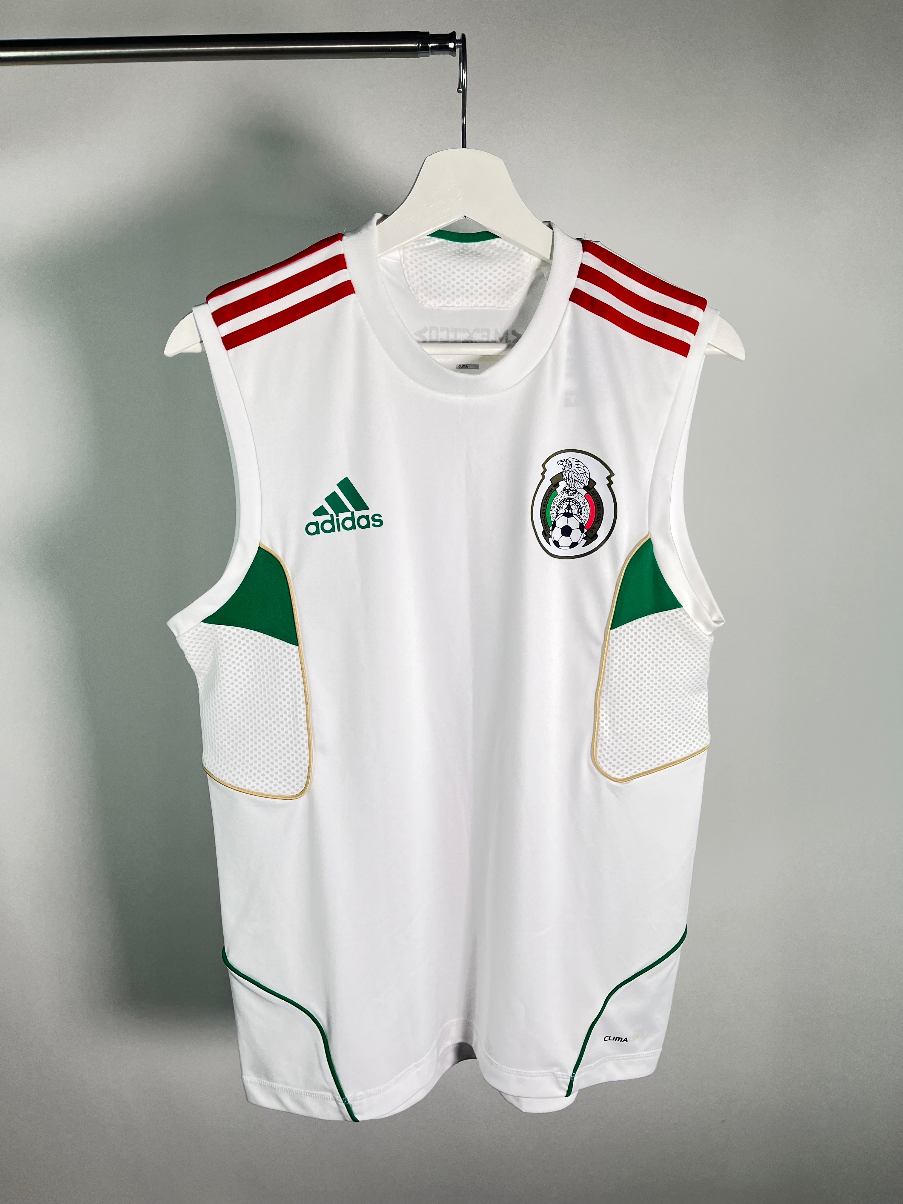 Jersey México Entrenamiento 2010 2011 *Sin Mangas* (M)