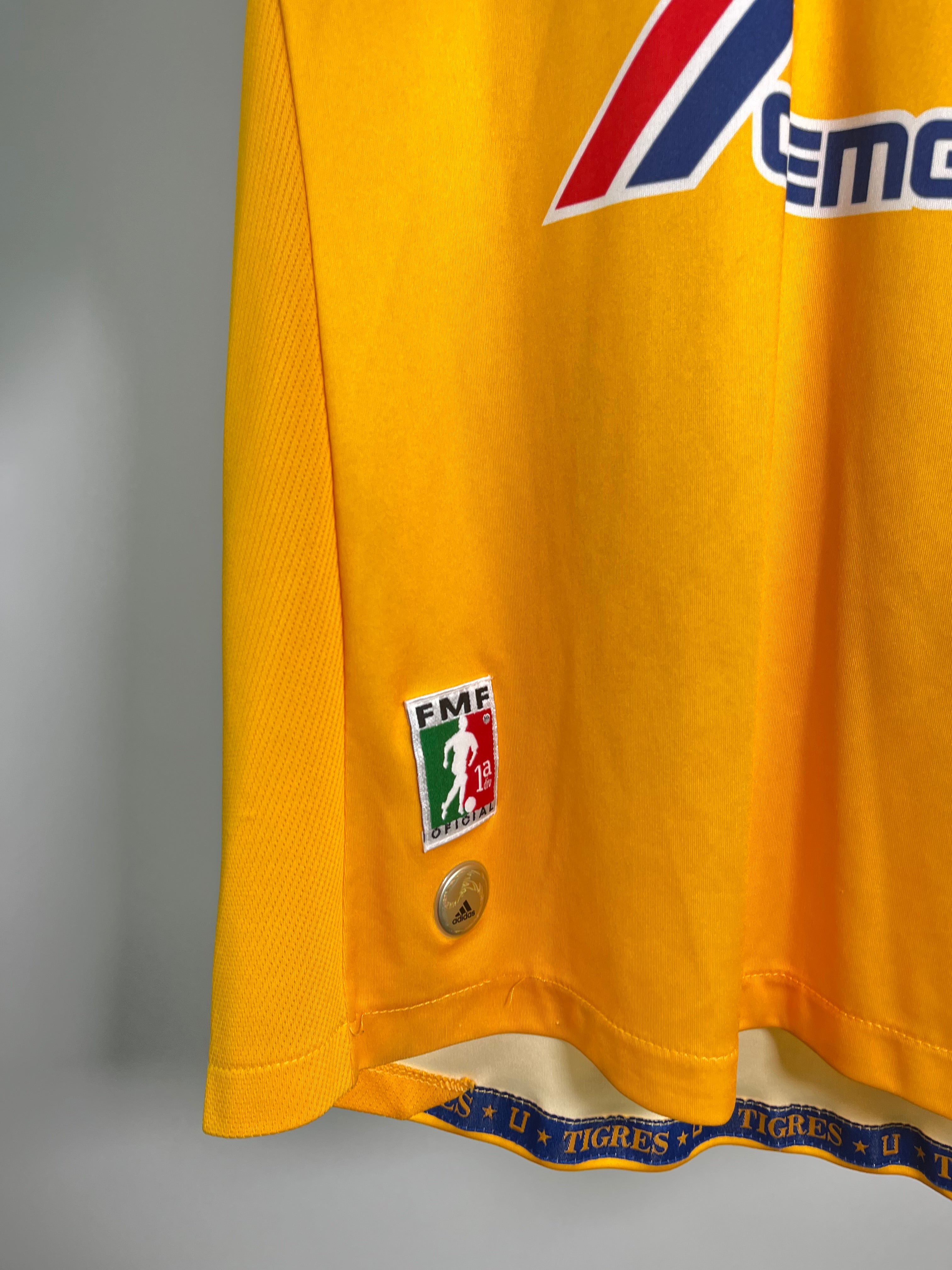 Jersey Tigres Local 2010 2011 (S)