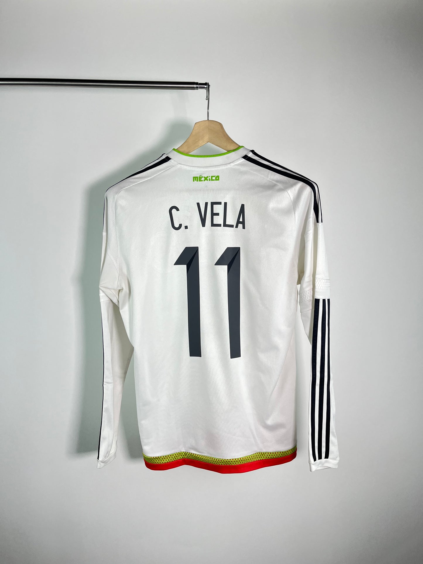 Jersey México Visita 2015 2016 Manga Larga Carlos Vela (M)