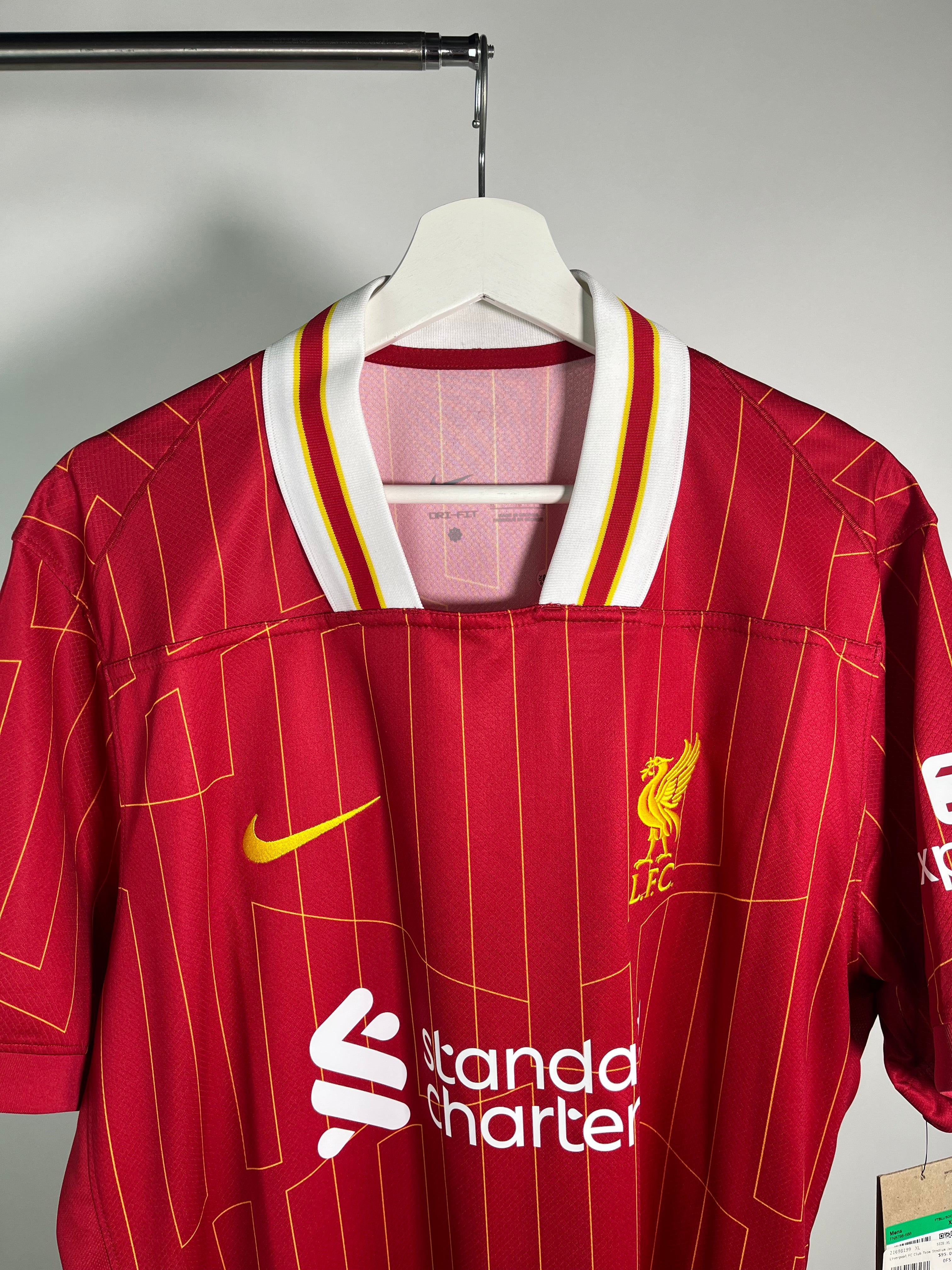 Jersey Liverpool Local 2024 2025 *C/Etiquetas* (XL)