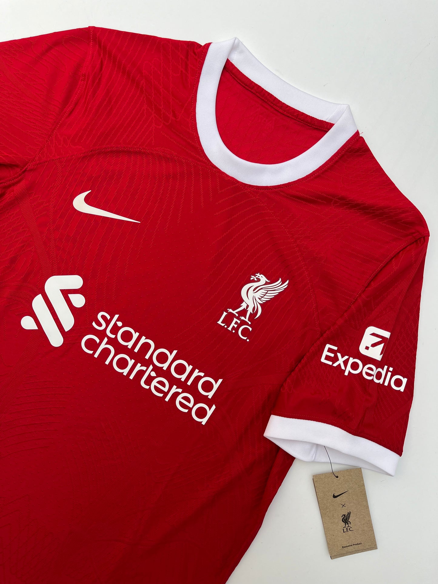 Jersey Liverpool Local 2023 2024 Versión Jugador (M)