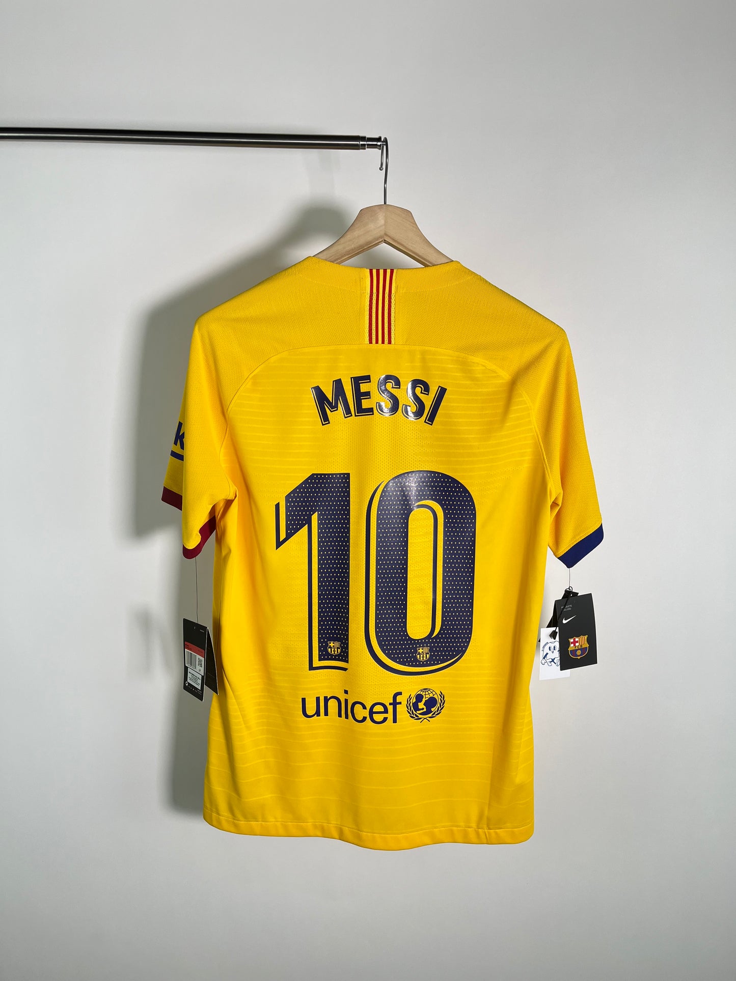 Jersey Barcelona Visita 2019 2020 *C/Etiquetas* Versión Jugador Lionel Messi (L)