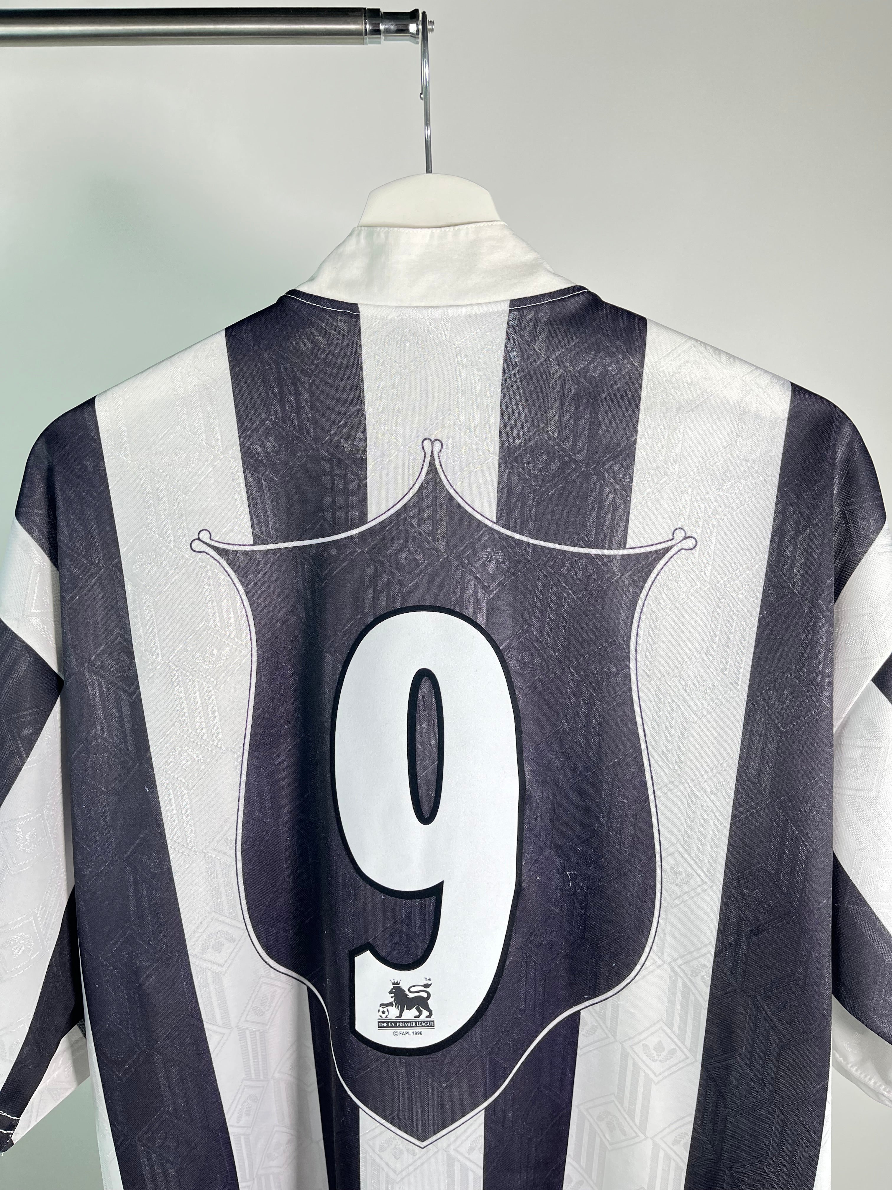Jersey Newcastle Local 1996 1997 Alan Shearer (L)