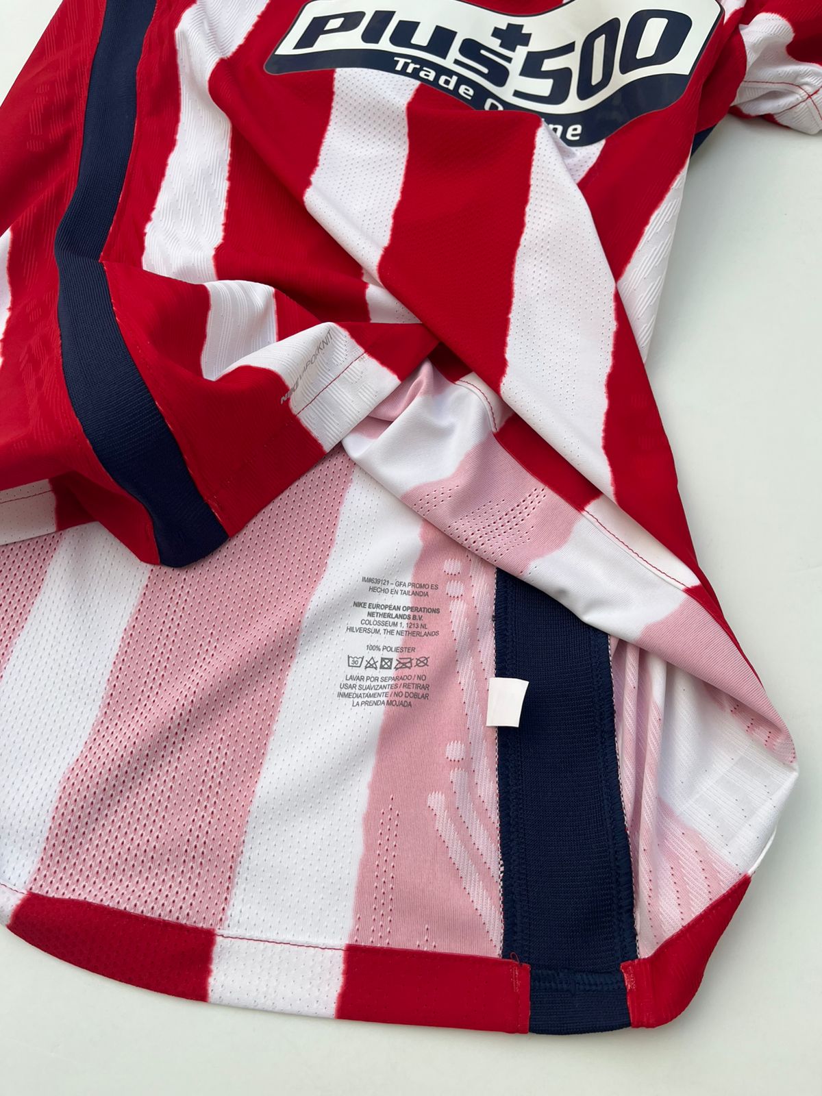 Jersey Atletico de Madrid Local 2020 2021 Utilería (M)