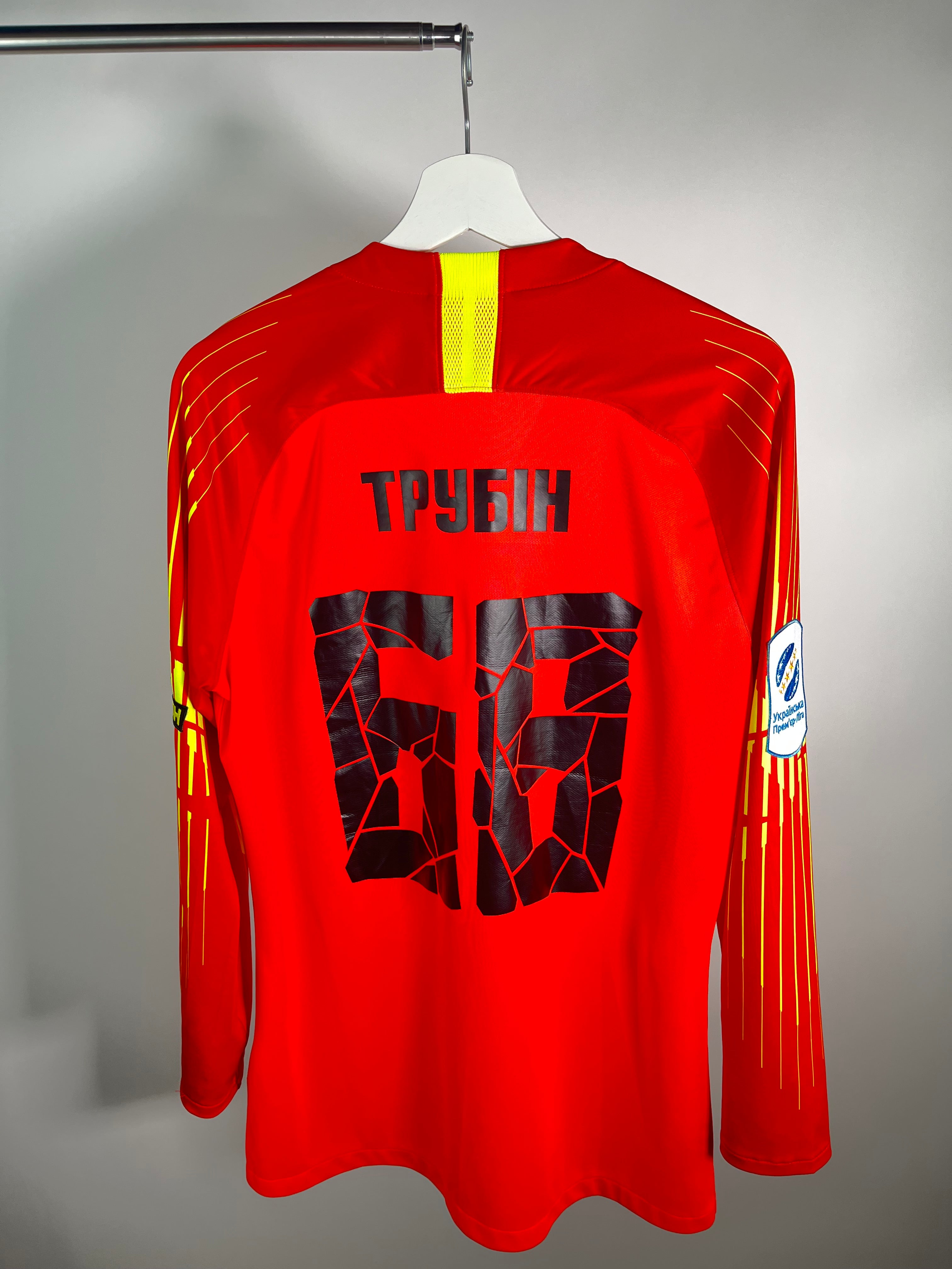 Jersey Shaktar Donetsk Portero 2018 2019 Manga Larga Versión Jugador Anatolin Trubin (L)