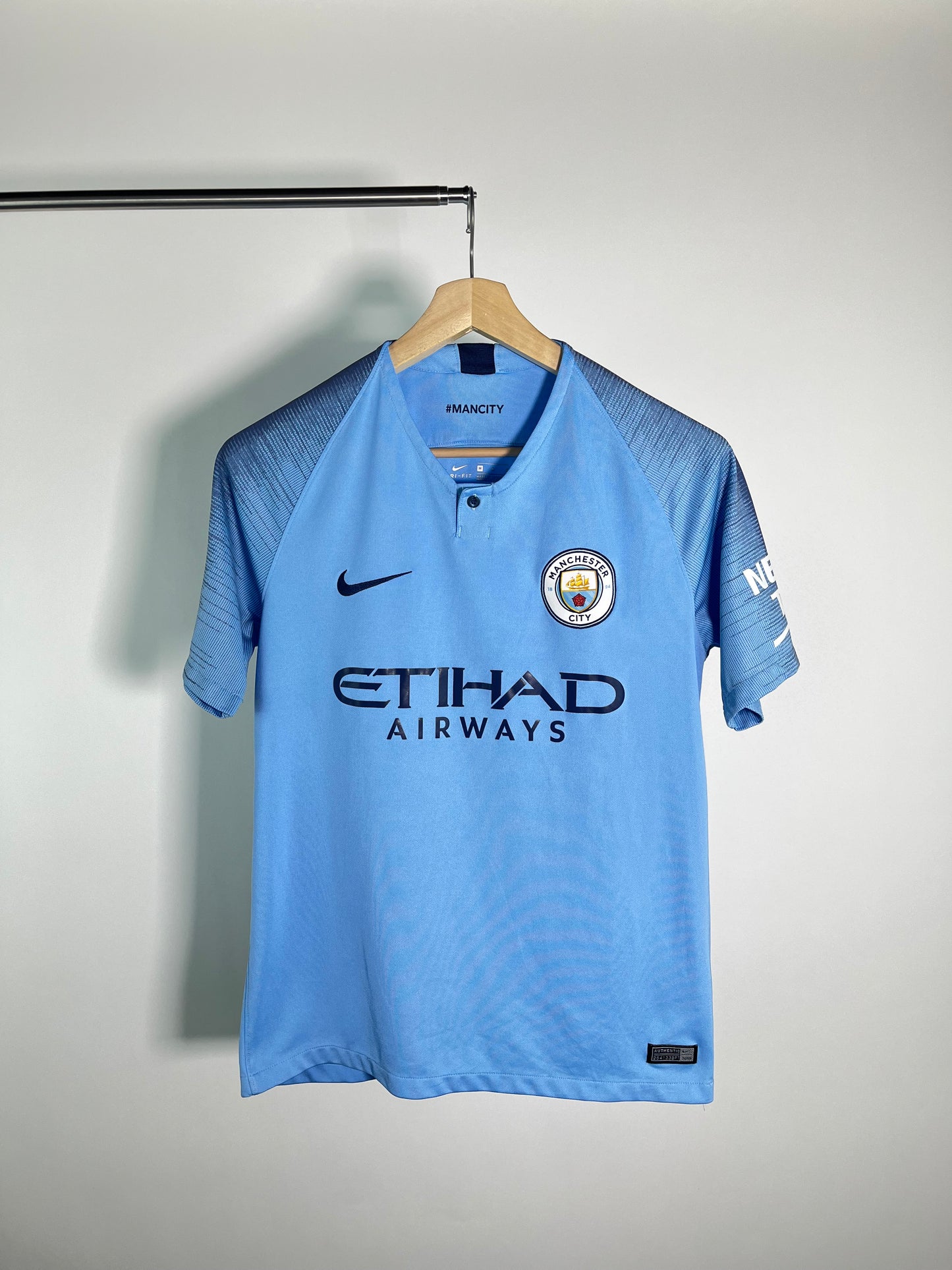 Jersey Manchester City Local 2018 2019 Kun Aguero (M)