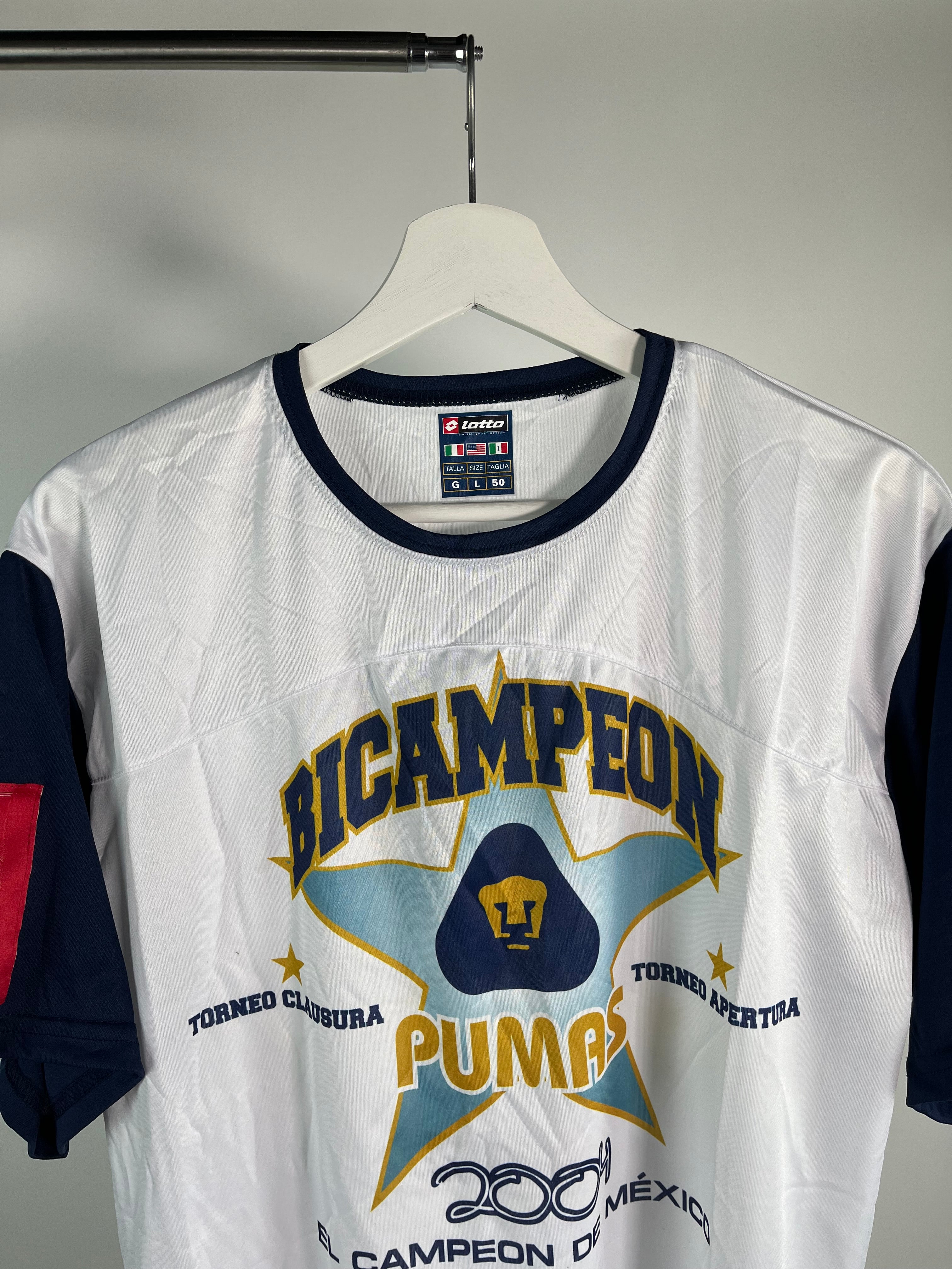 Playera Pumas Especial Bicampeonato 2004 (L)