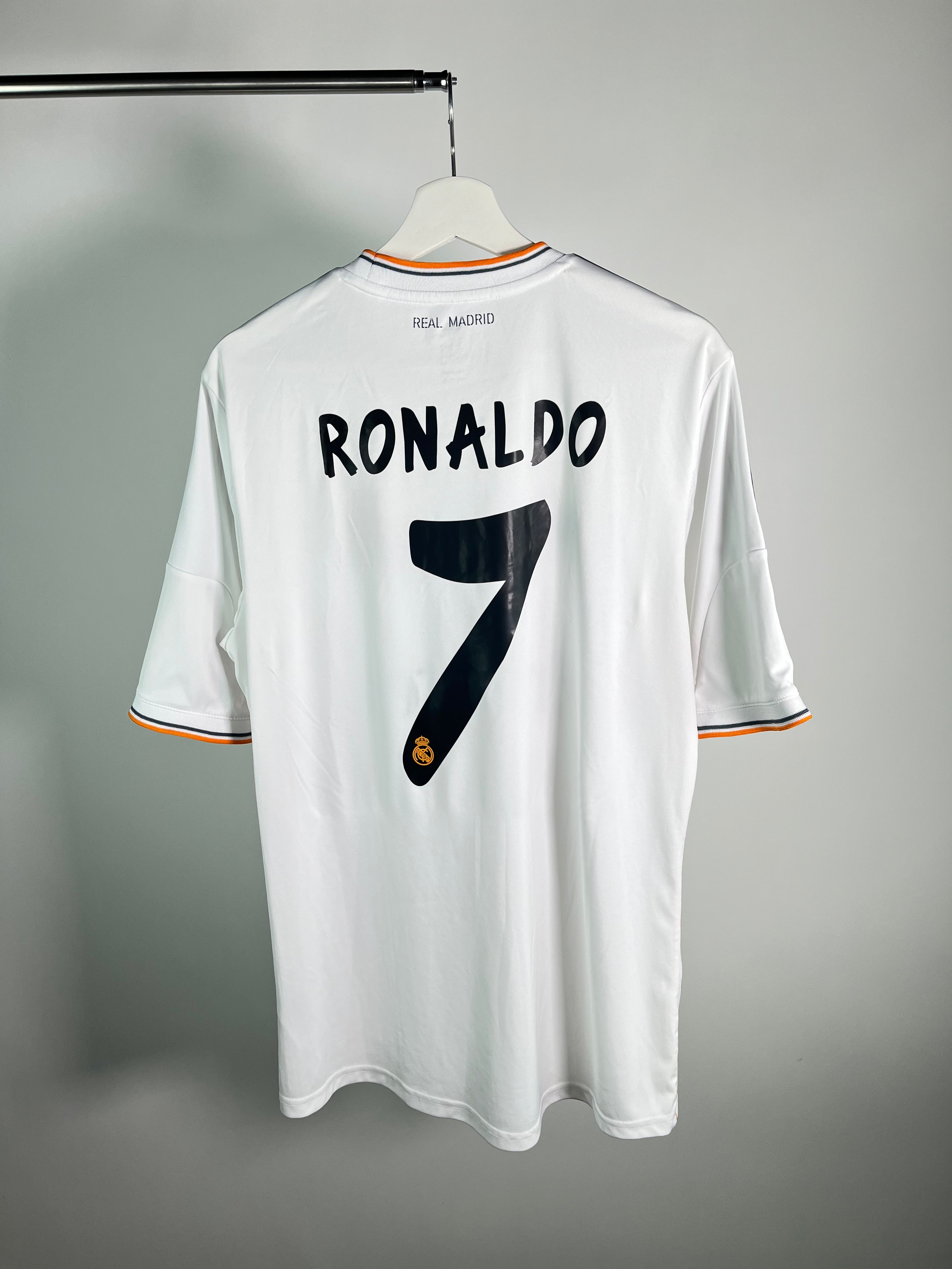 Jersey Real Madrid Local 2013 2014 Cristiano Ronaldo (L)