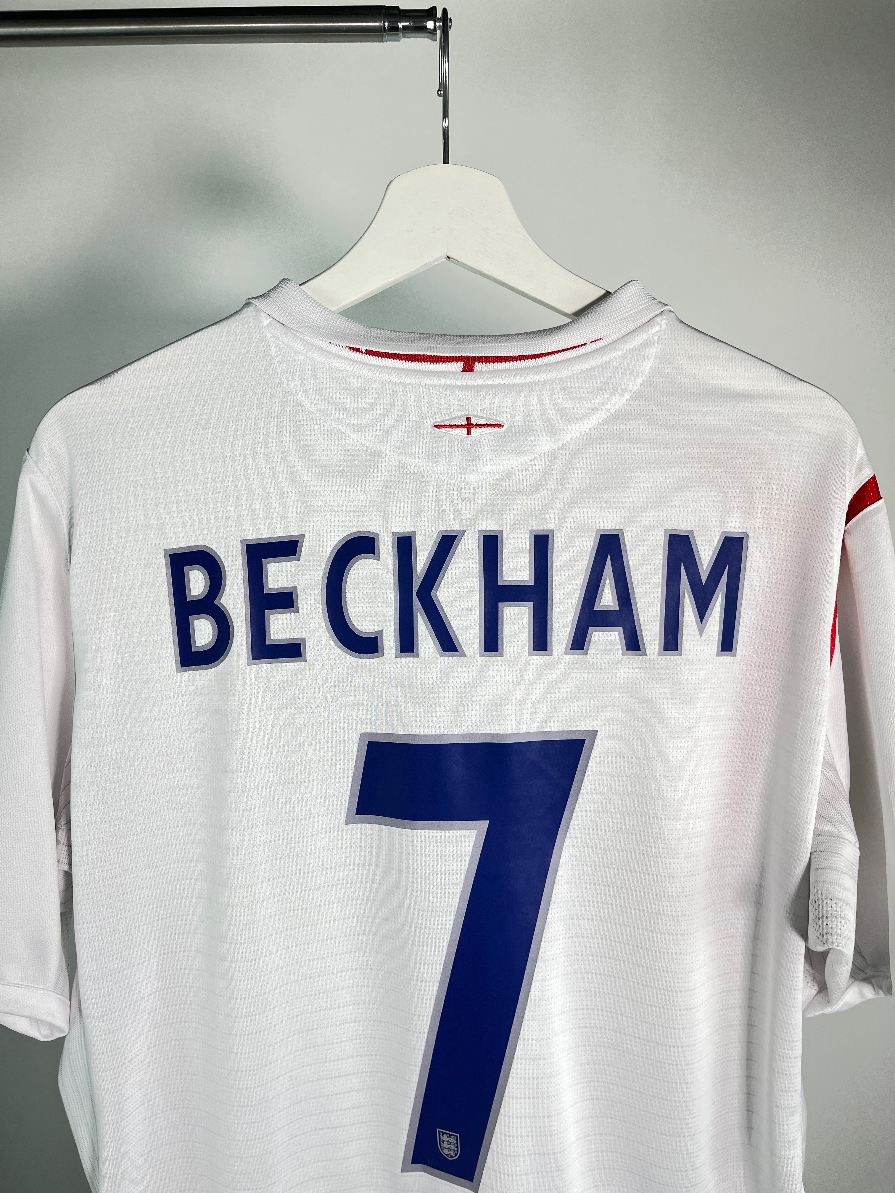 Jersey Inglaterra Local 2006 2007 *Mundial Alemania* David Beckham (L)