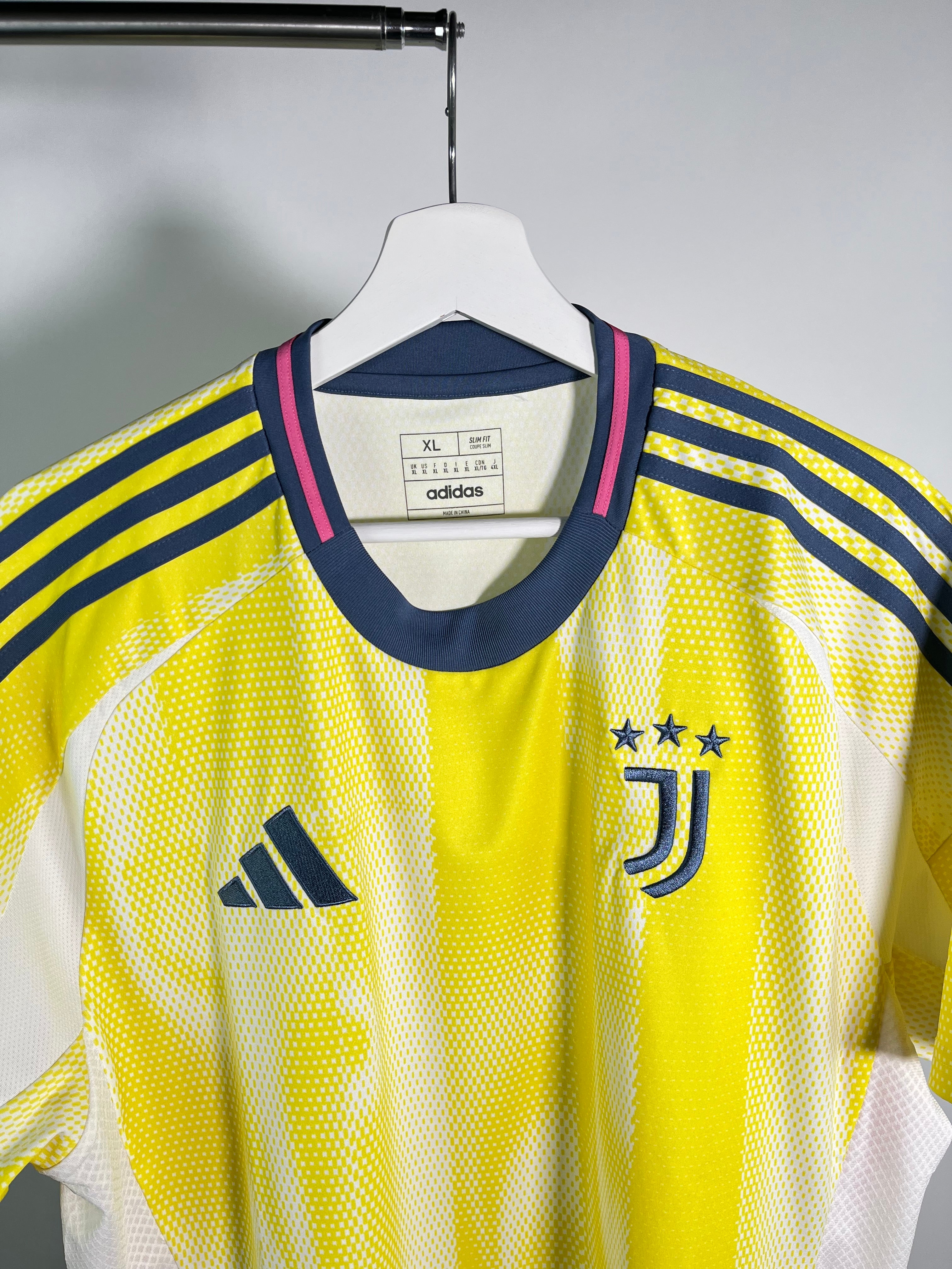 Jersey Juventus Visita 2024 2025 (XL)
