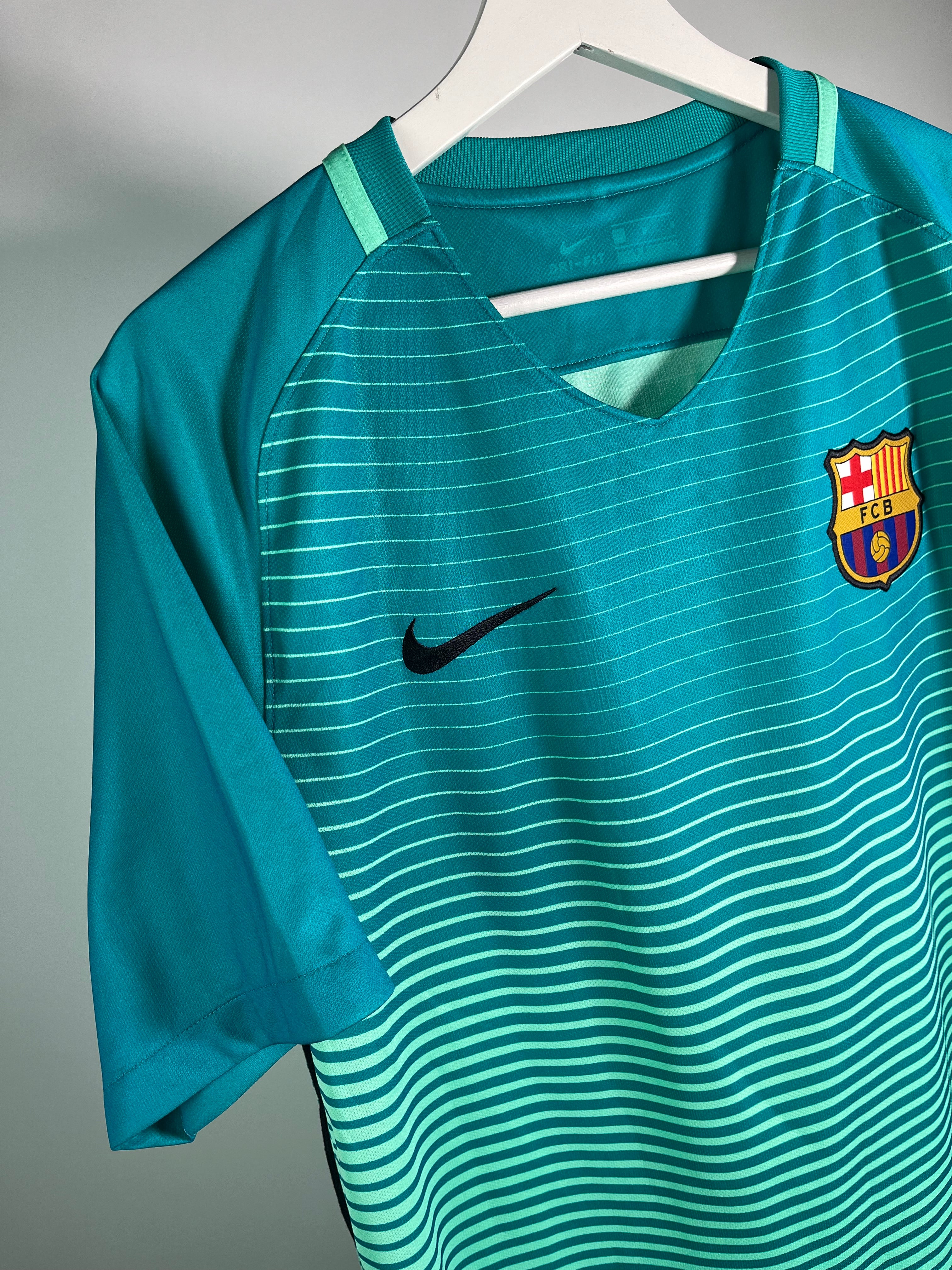 Jersey Barcelona Tercera 2016 2017 Lionel Messi (L)