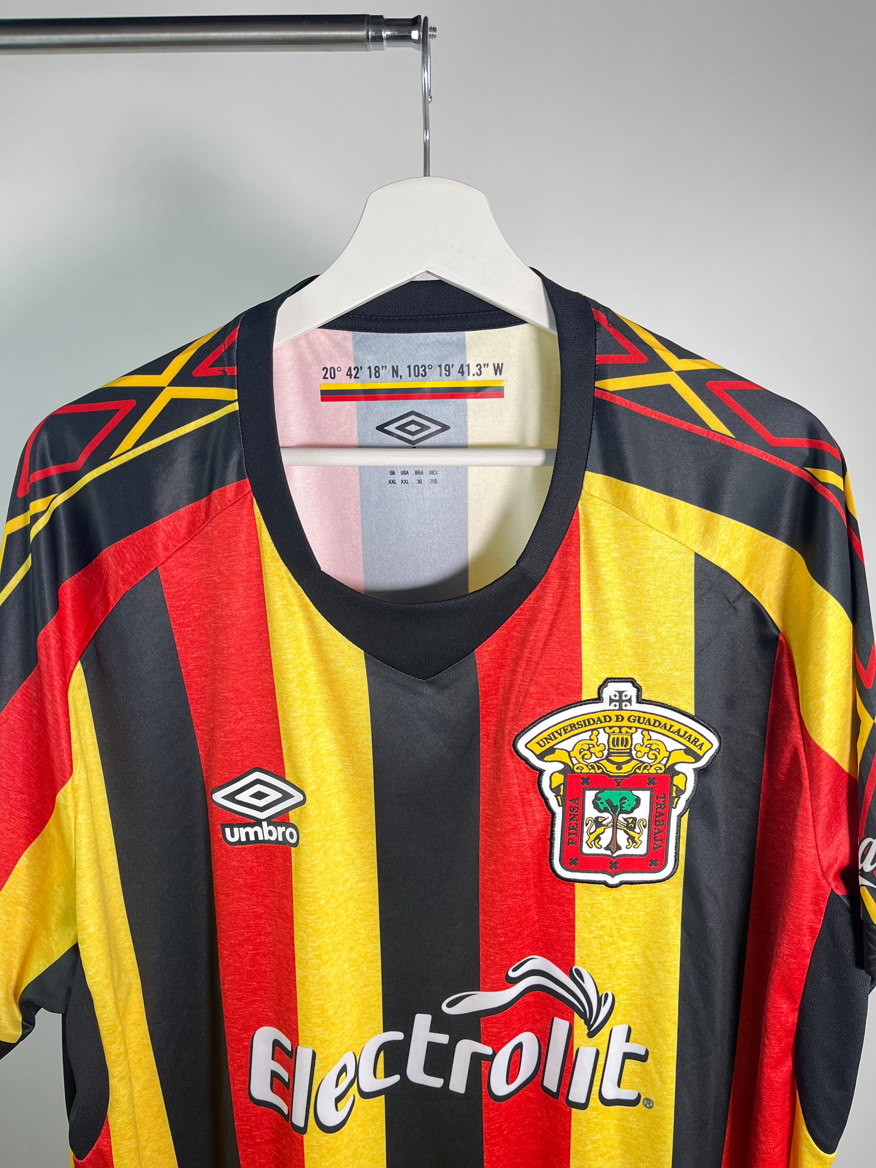 Jersey Leones Negros Local 2019 2020 *C/Etiquetas* (XXL)