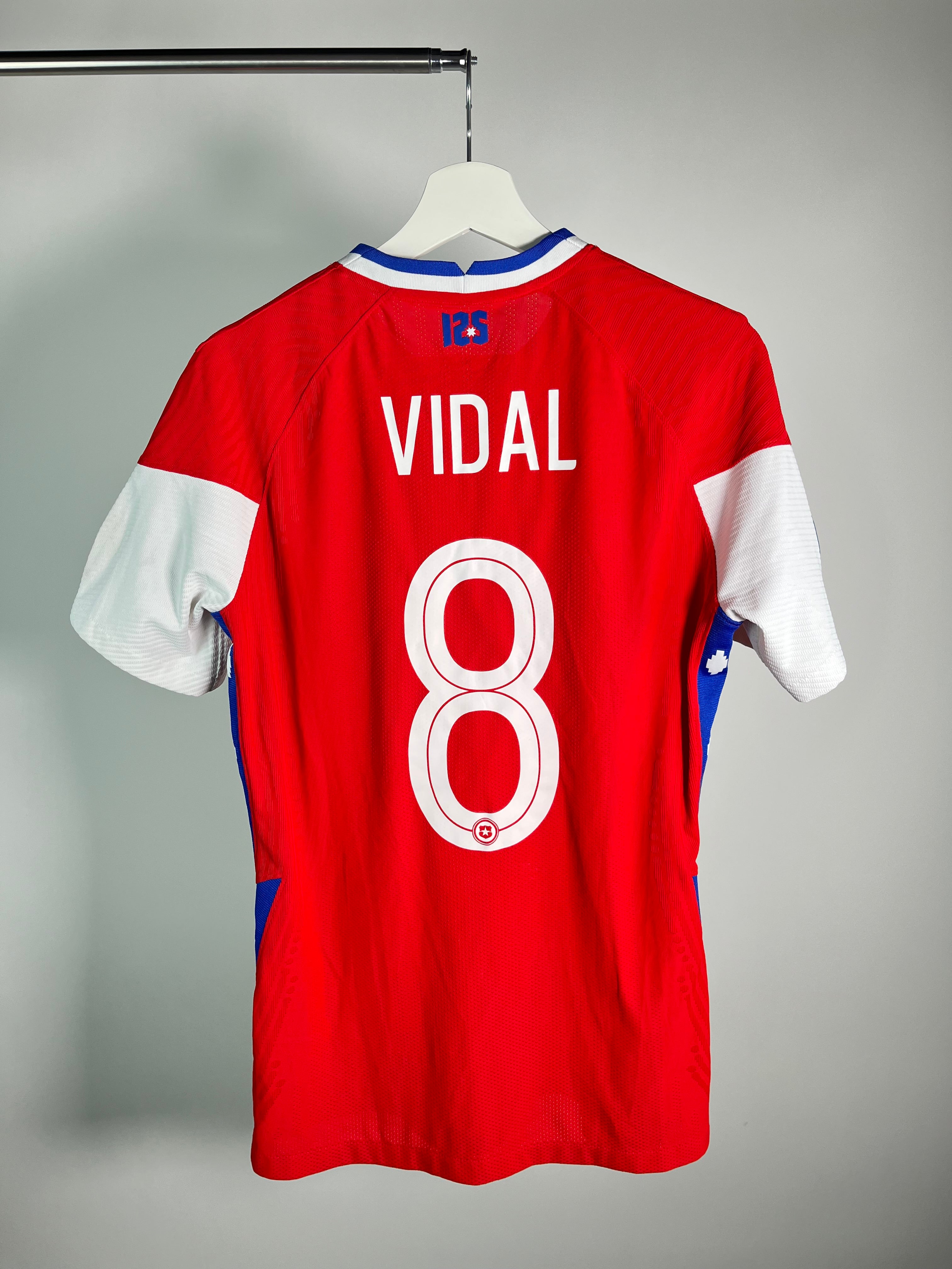 Jersey Chile Local 2020 2022 Utilería Arturo Vidal (M)