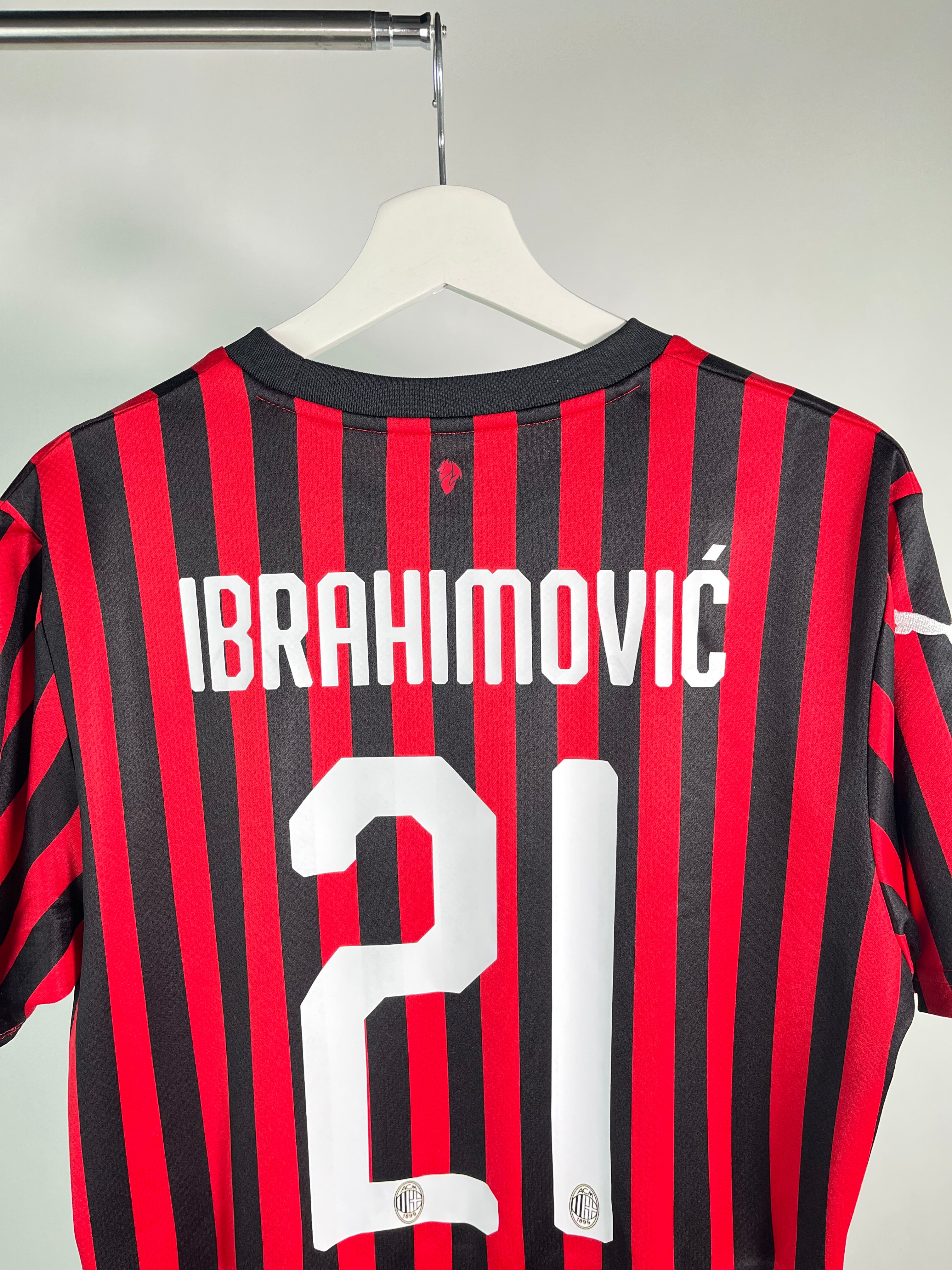 Jersey AC Milán Local 2019 2020 Zlatan Ibrahimović (M)