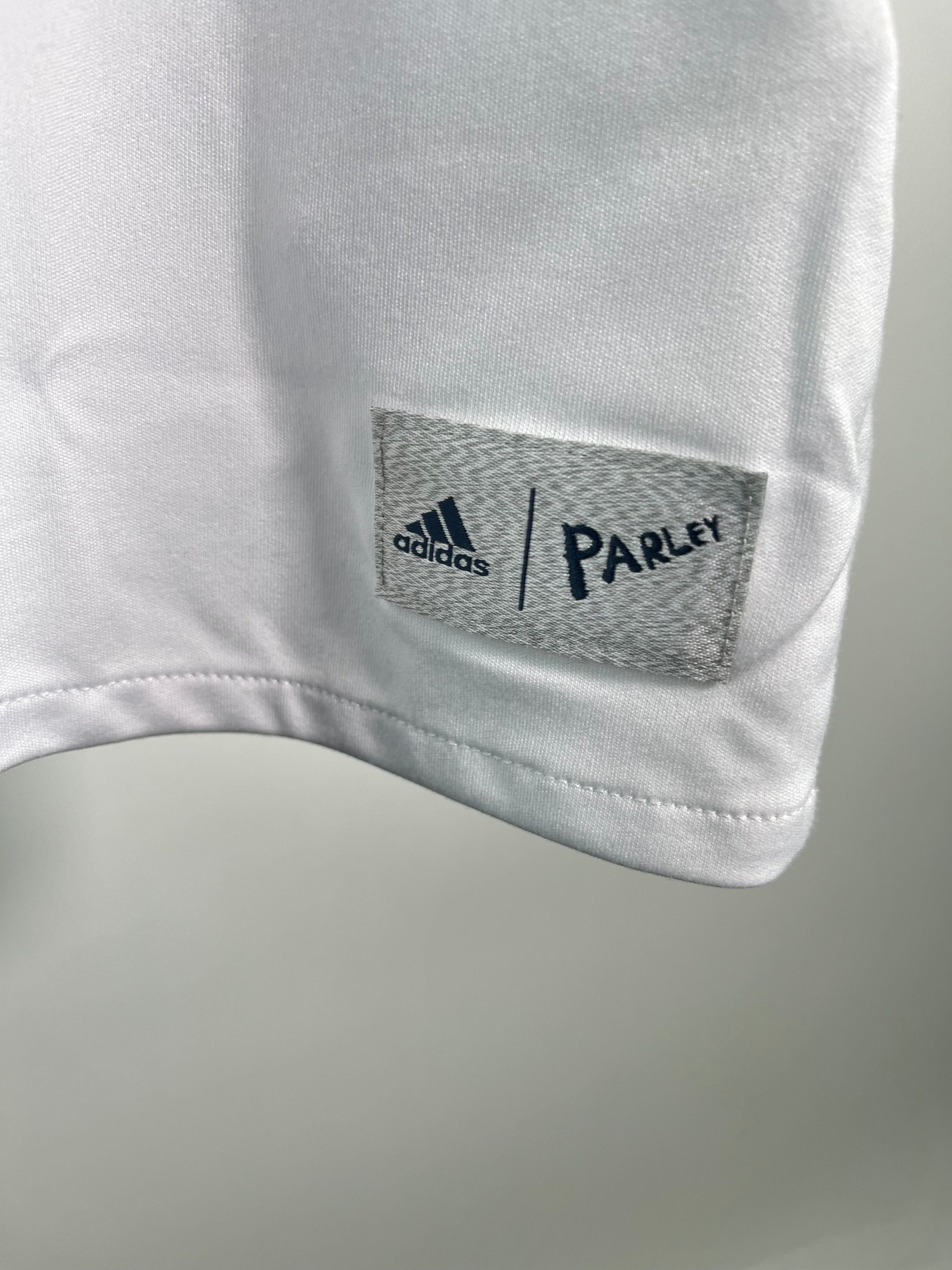 Jersey Real Madrid Especial 2016 2017 *For The Oceans Parley C/Etiquetas* (L)