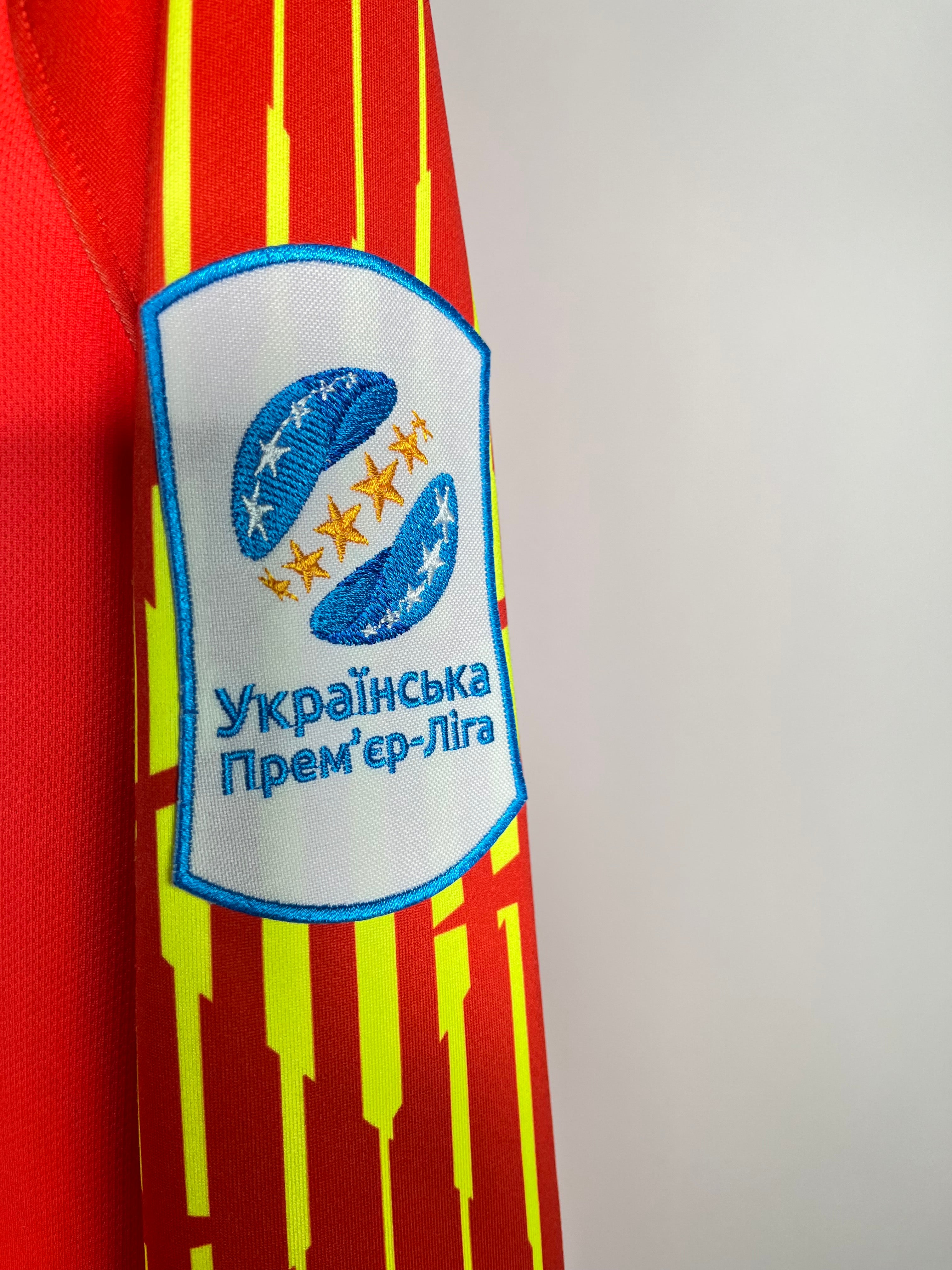 Jersey Shaktar Donetsk Portero 2018 2019 Manga Larga Versión Jugador Anatolin Trubin (L)