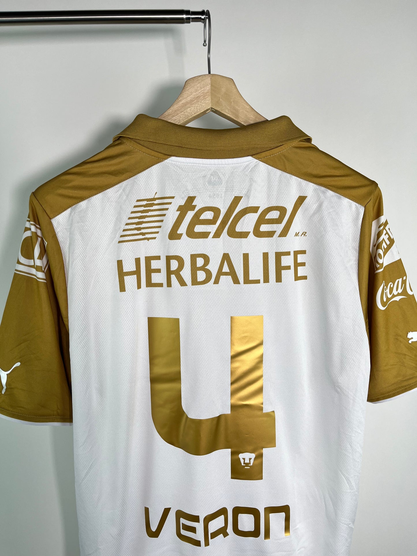 Jersey Pumas Local 2013 2014 Darío Verón (XL)