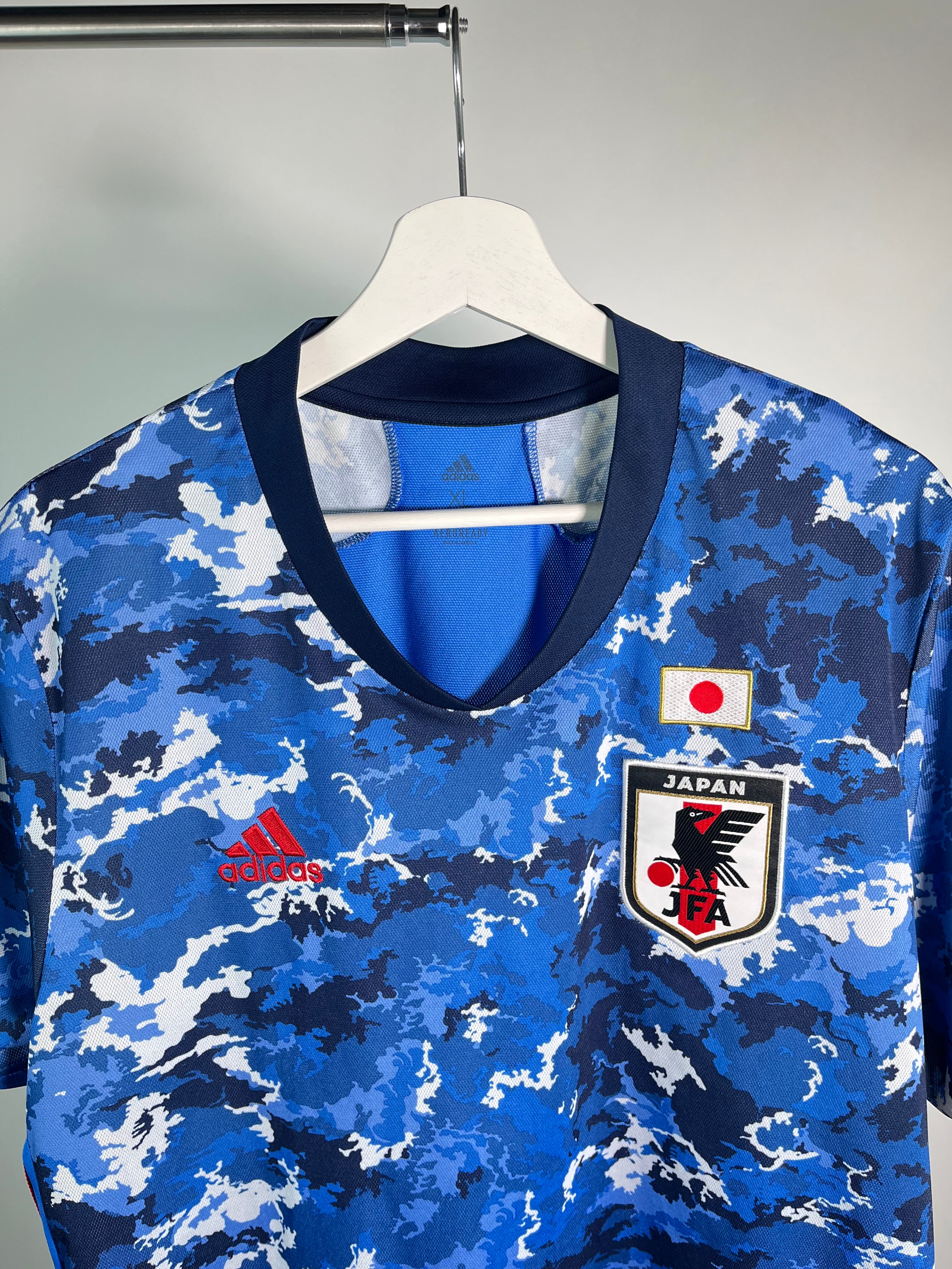 Jersey Japón Local 2020 2022 (XL)