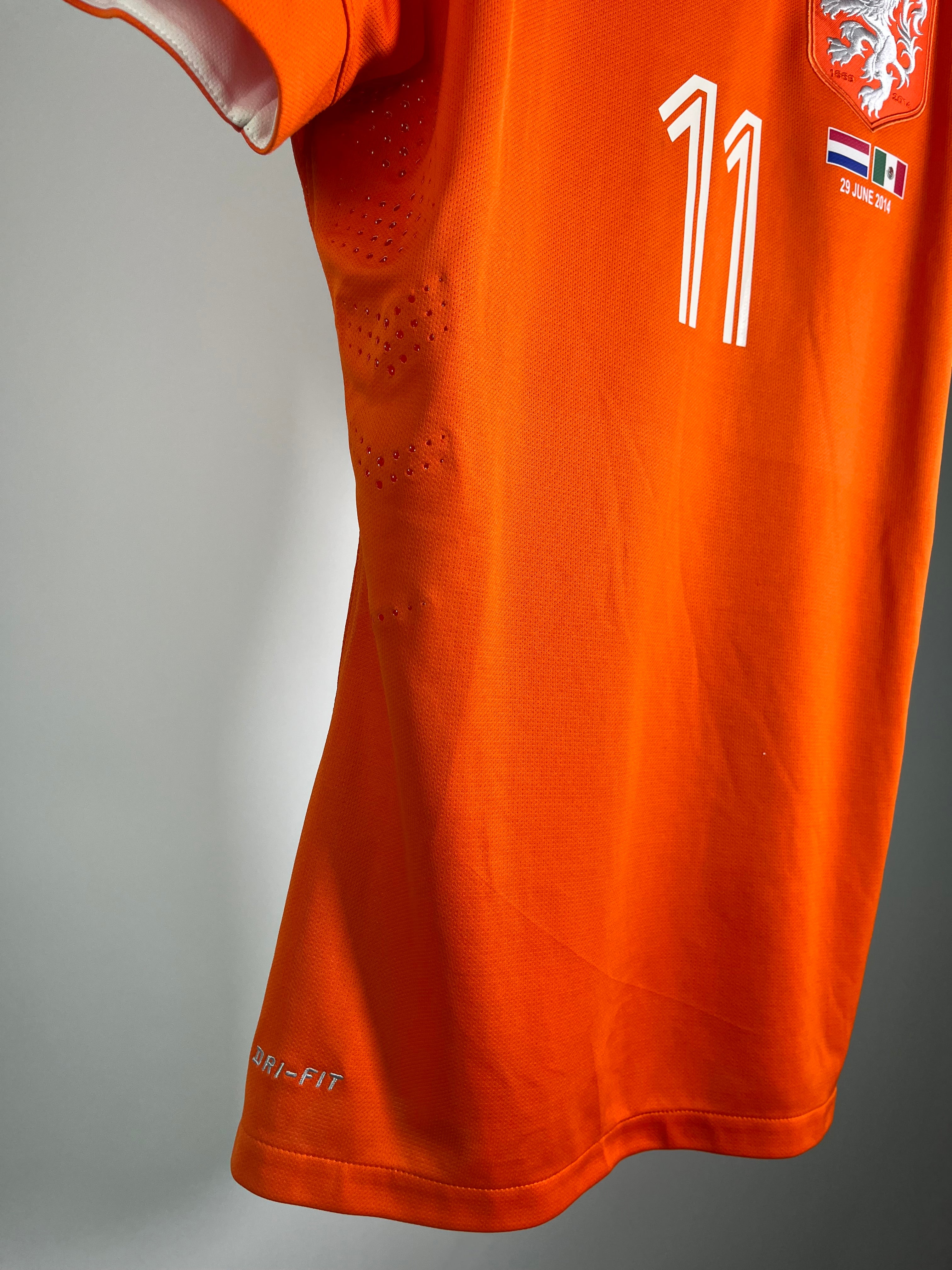 Jersey Holanda Local 2014 2015 *Versión Jugador* Arjen Robben (M)
