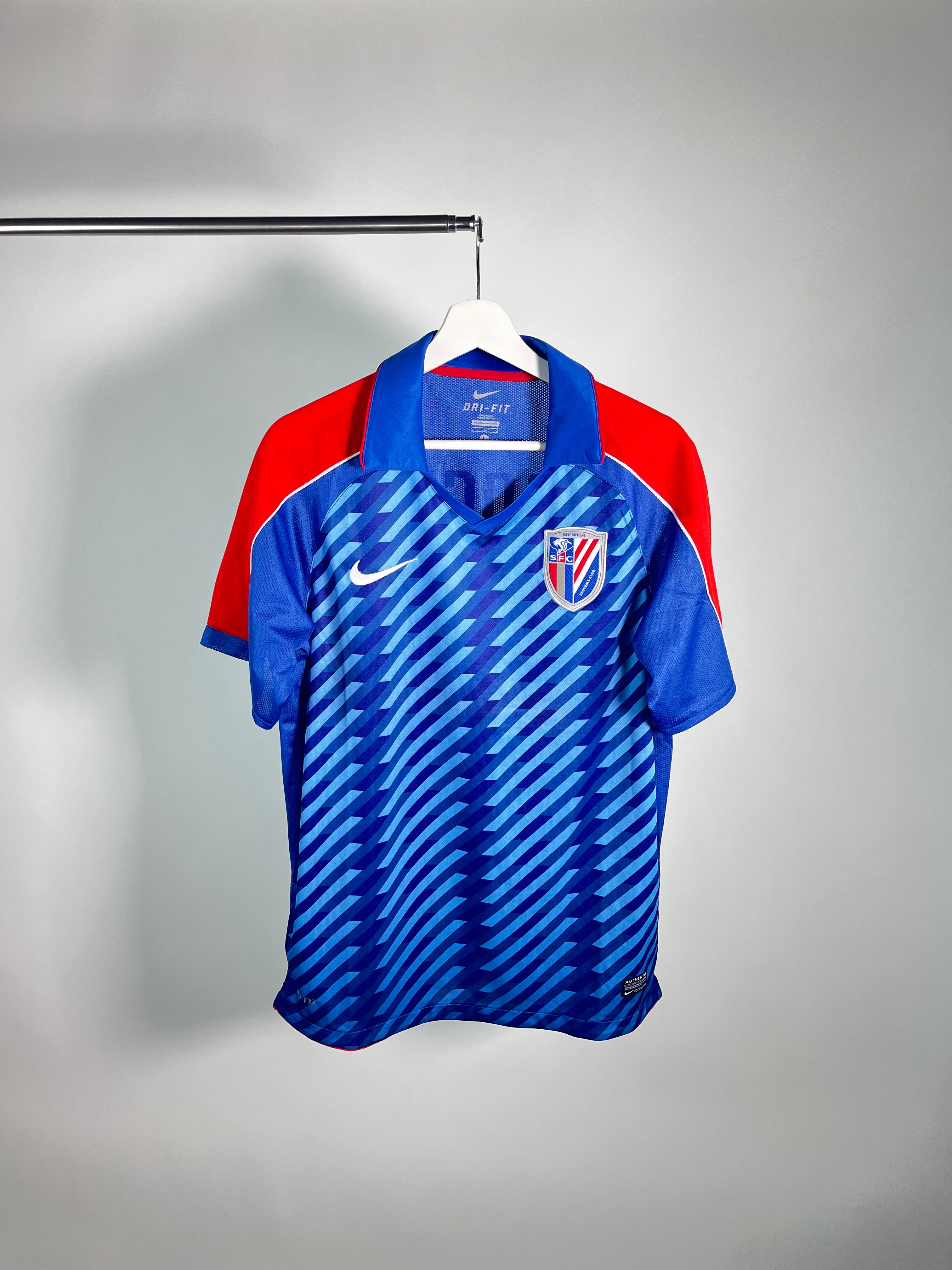 Jersey Shangai Shenhua Local 2011 2012 Didier Drogba (L)