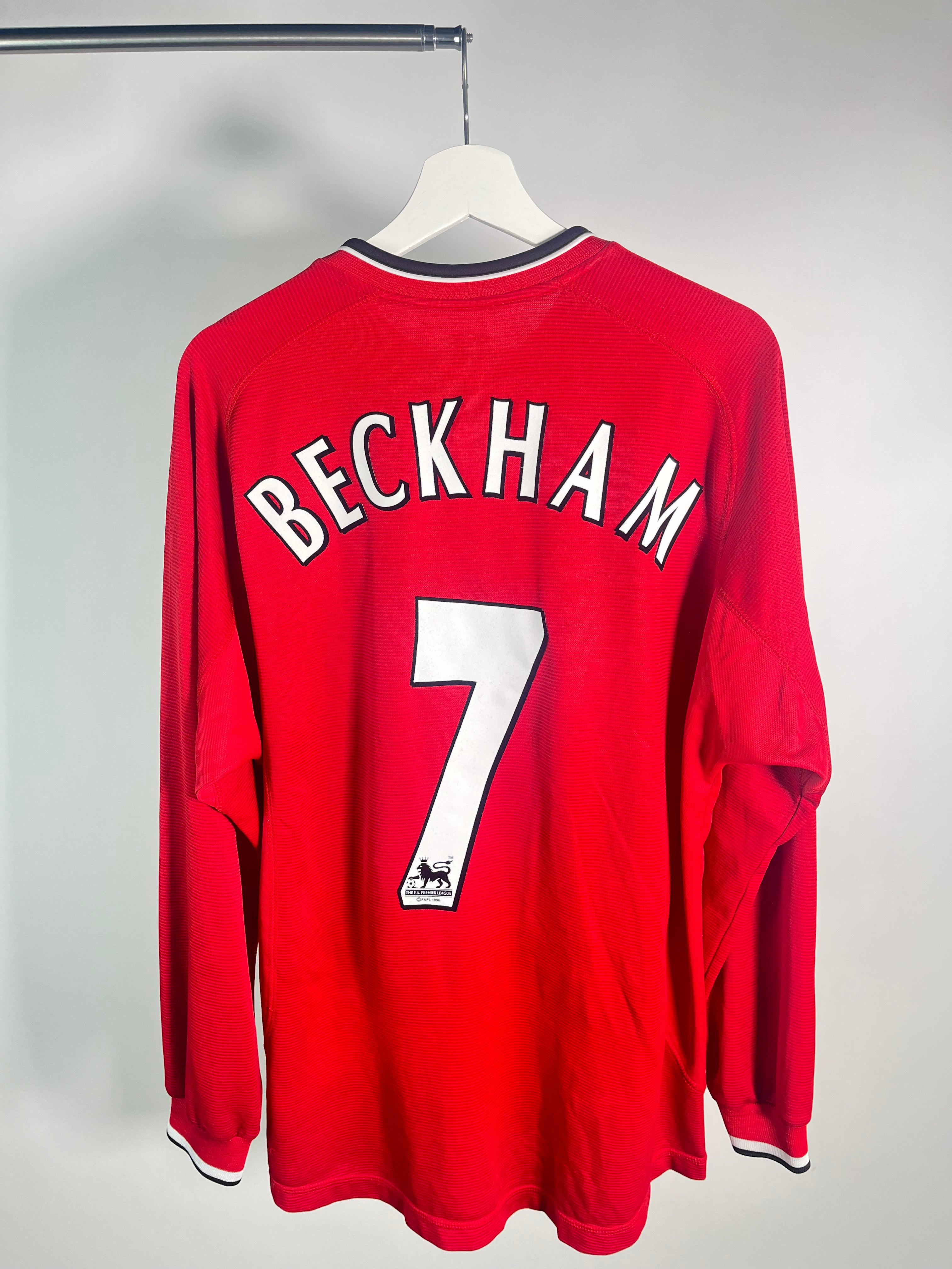 Jersey Manchester United Local 2000 2001 Manga Larga David Beckham (L)