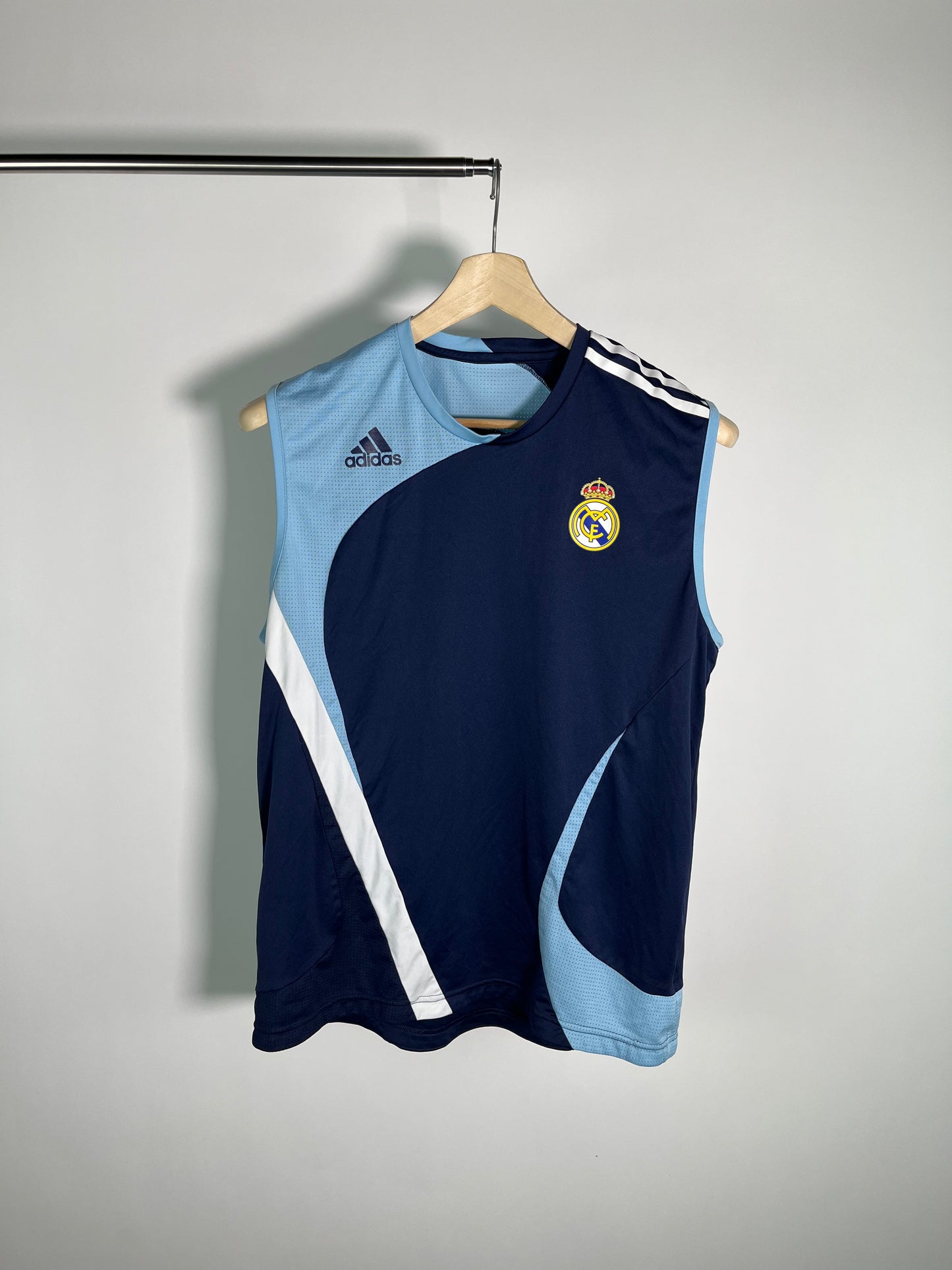 Jersey Real Madrid Entrenamiento 2007 2008 *Sin Mangas* ( L)