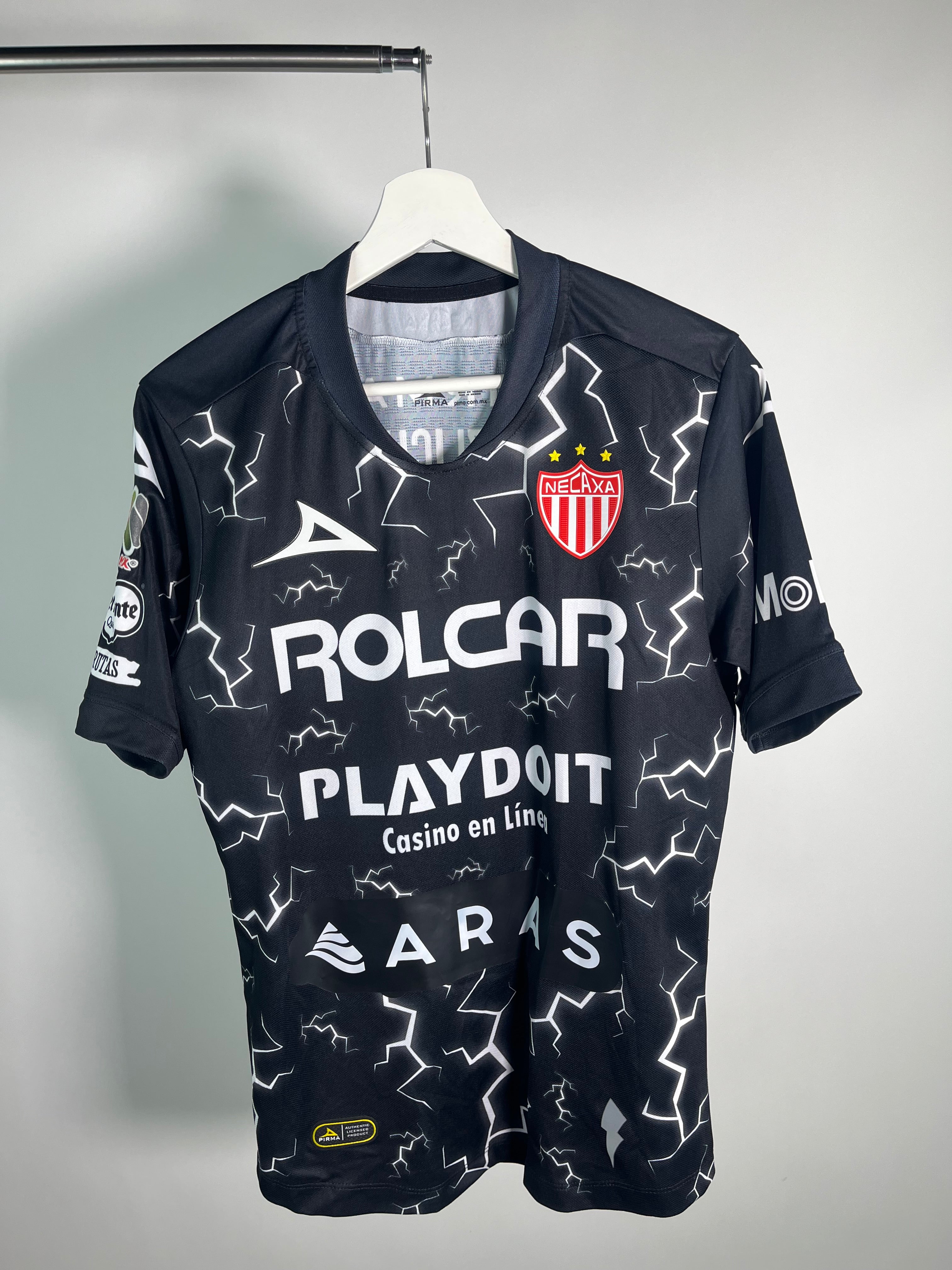 Jersey Necaxa Visita 2021 2022 Utilería Fernando González (M)