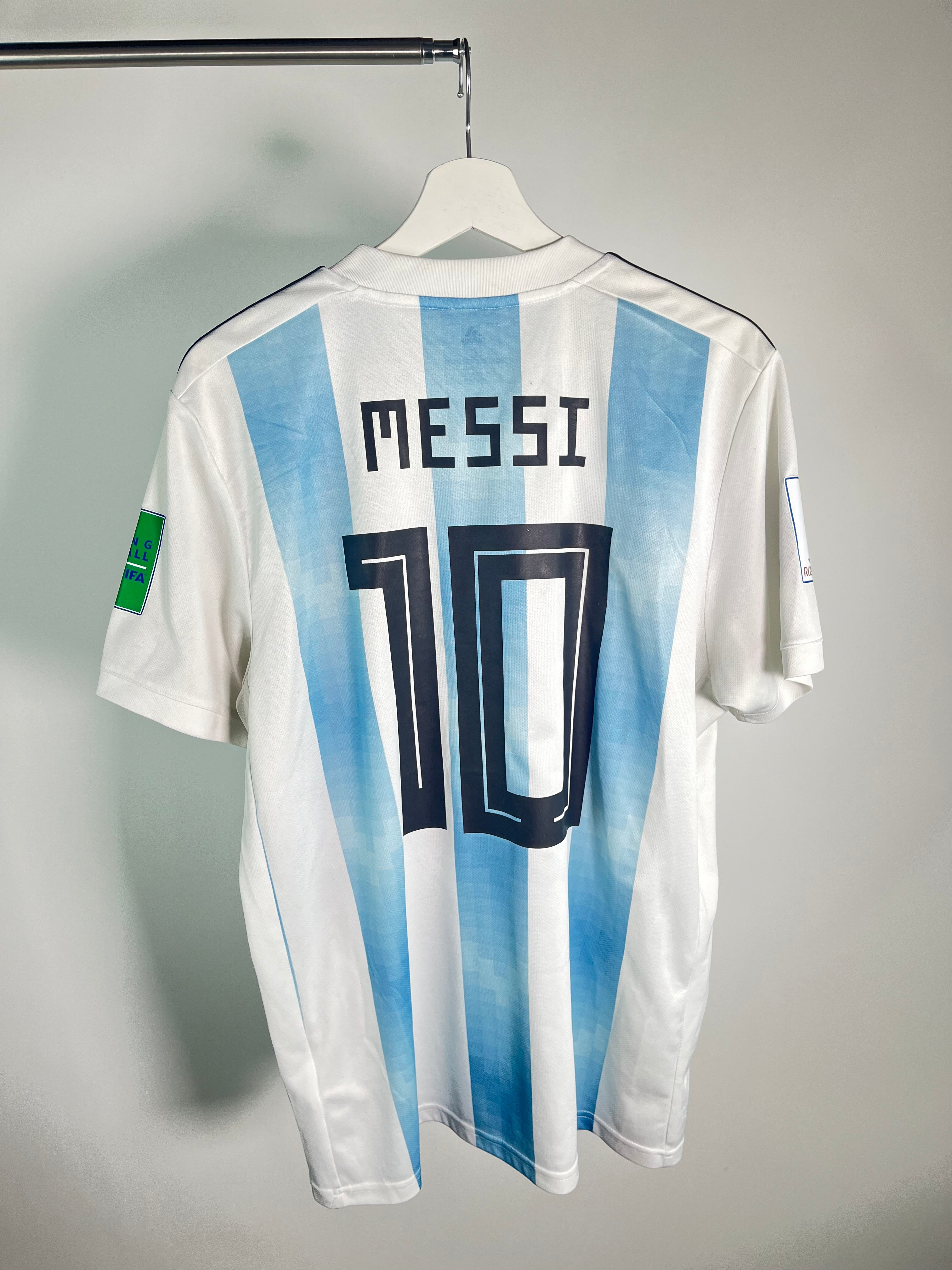 Jersey Argentina Local 2018 2020 Lionel Messi (L)