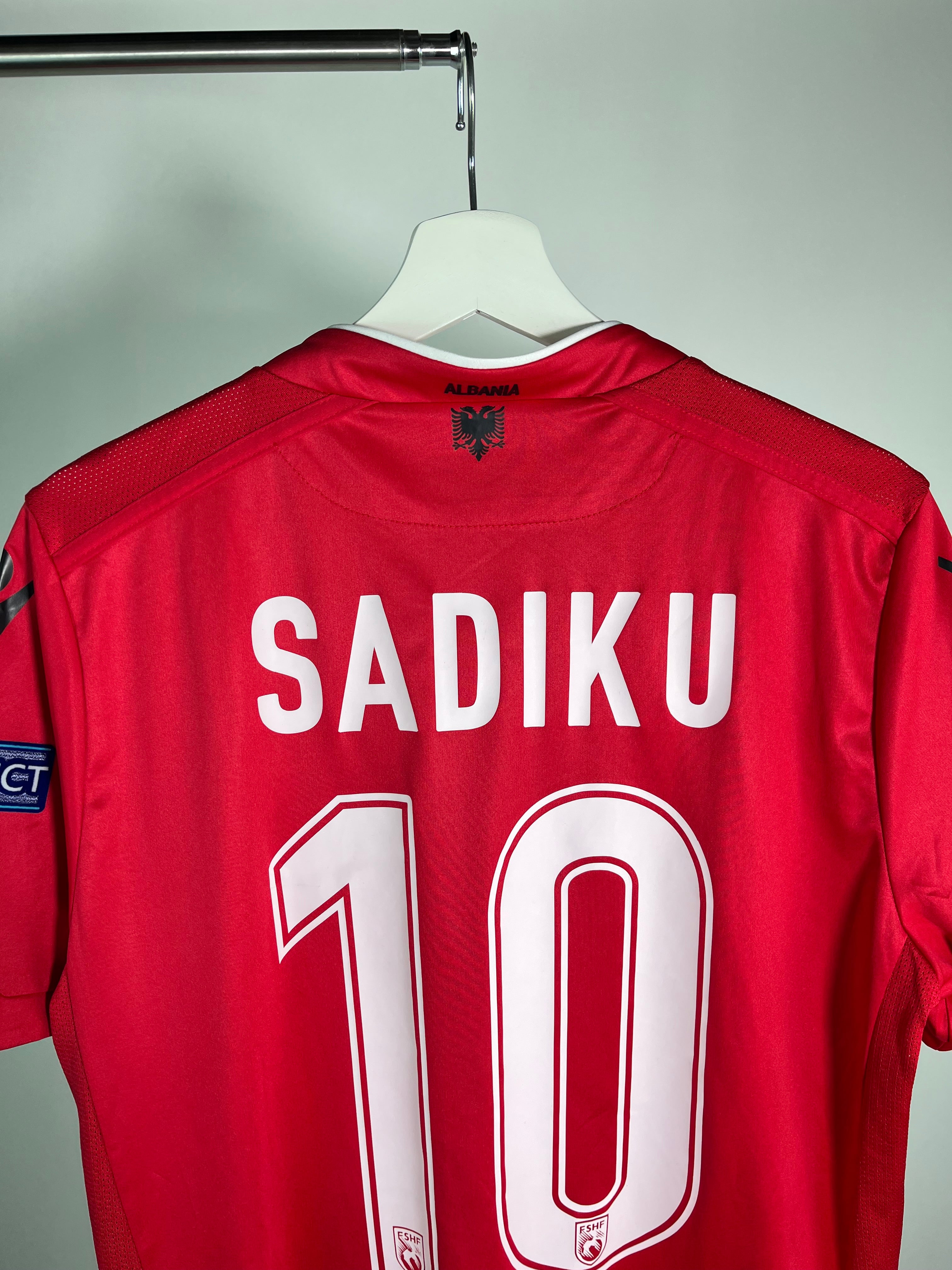 Jersey Albania Local 2016 2017 *Eurocopa* Armando Sadiku (M)