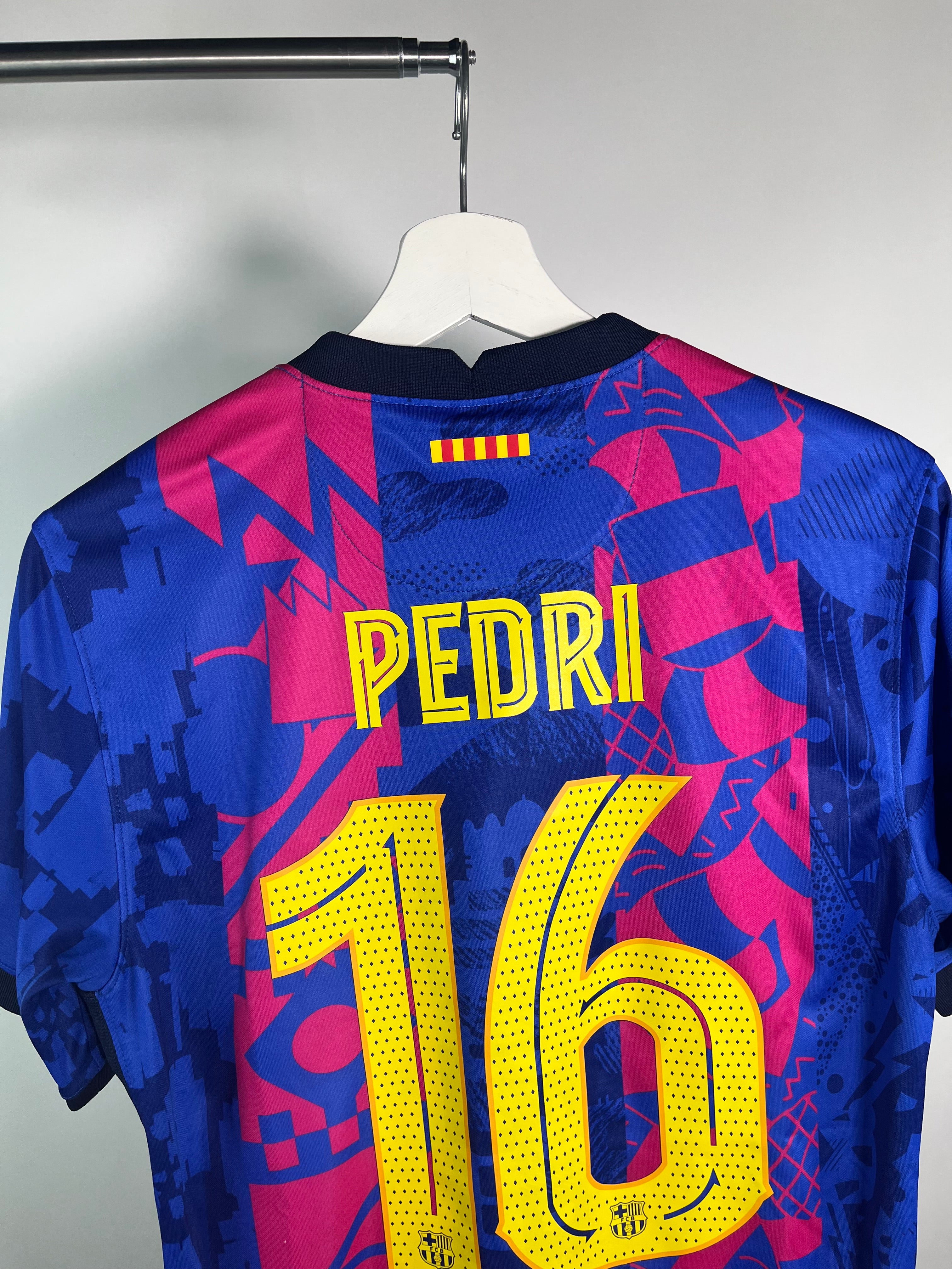 Jersey Barcelona Local Especial 2021 2022 Pedri (S)
