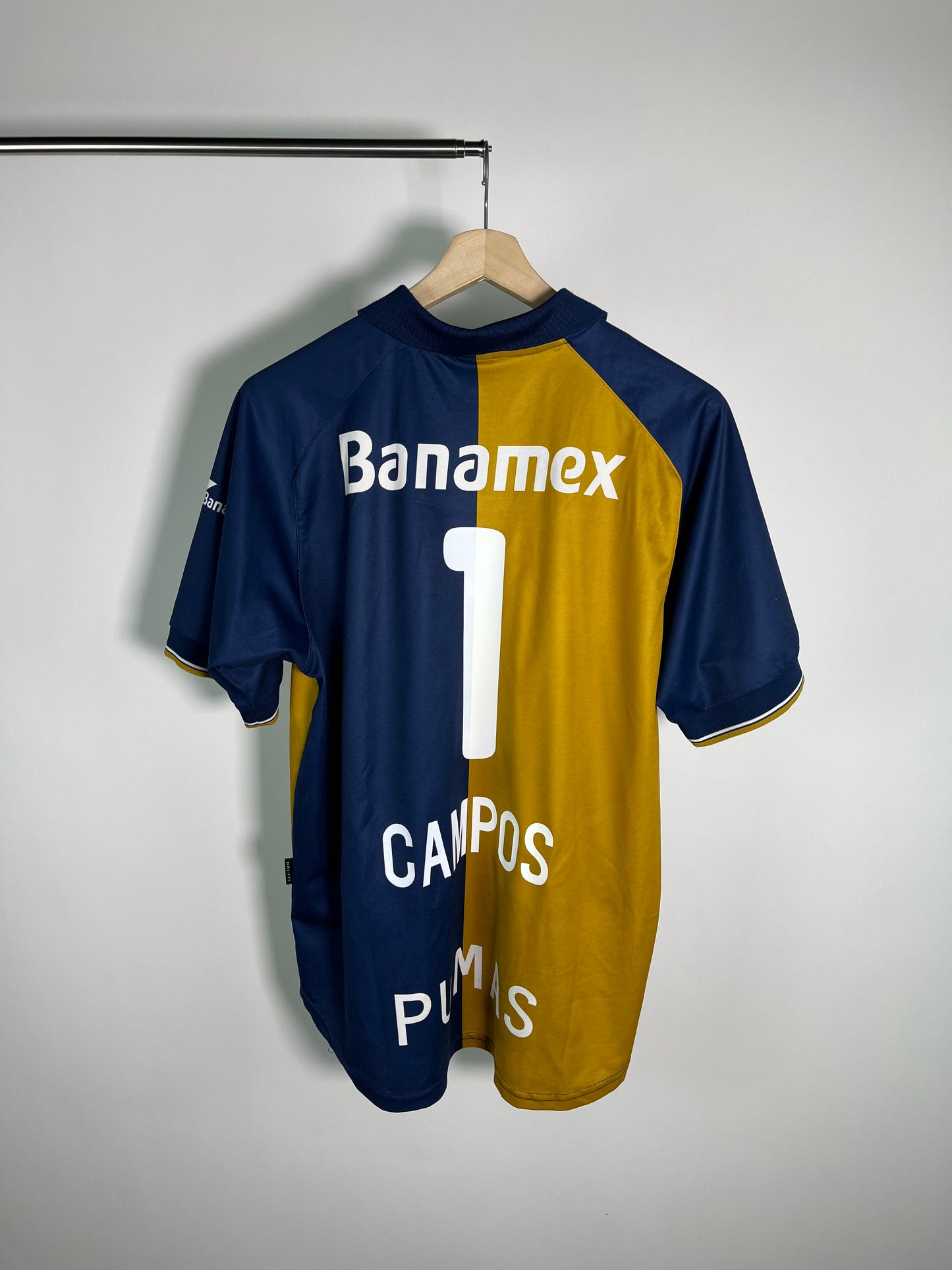 Jersey Pumas Local 2001 2002 Jorge Campos (L)