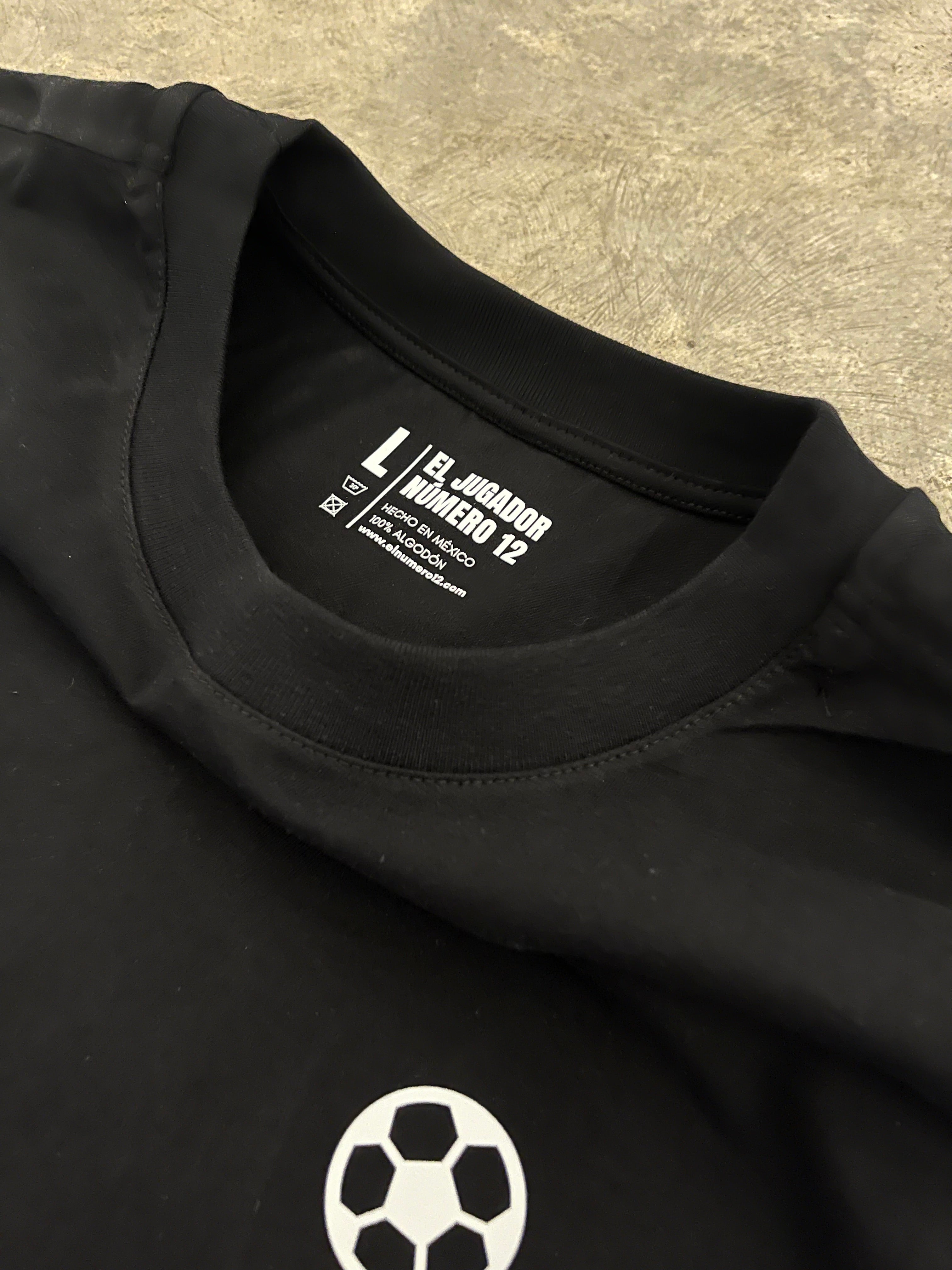 Playera “Fútbol” by El Jugador Número 12 (Oversized Fit)