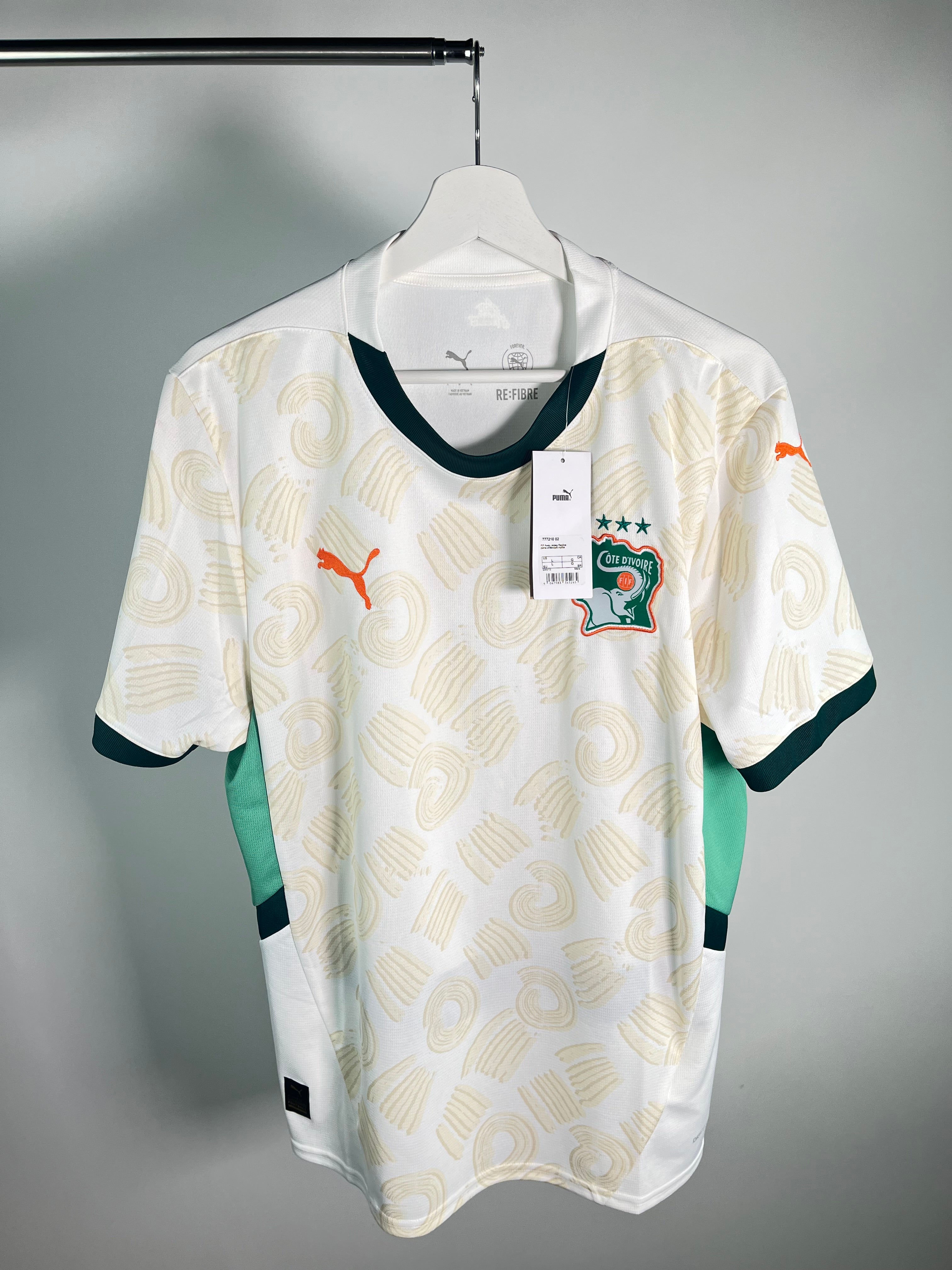 Jersey Costa de Marfil Visita 2024 2026 *C/Etiquetas* (L)