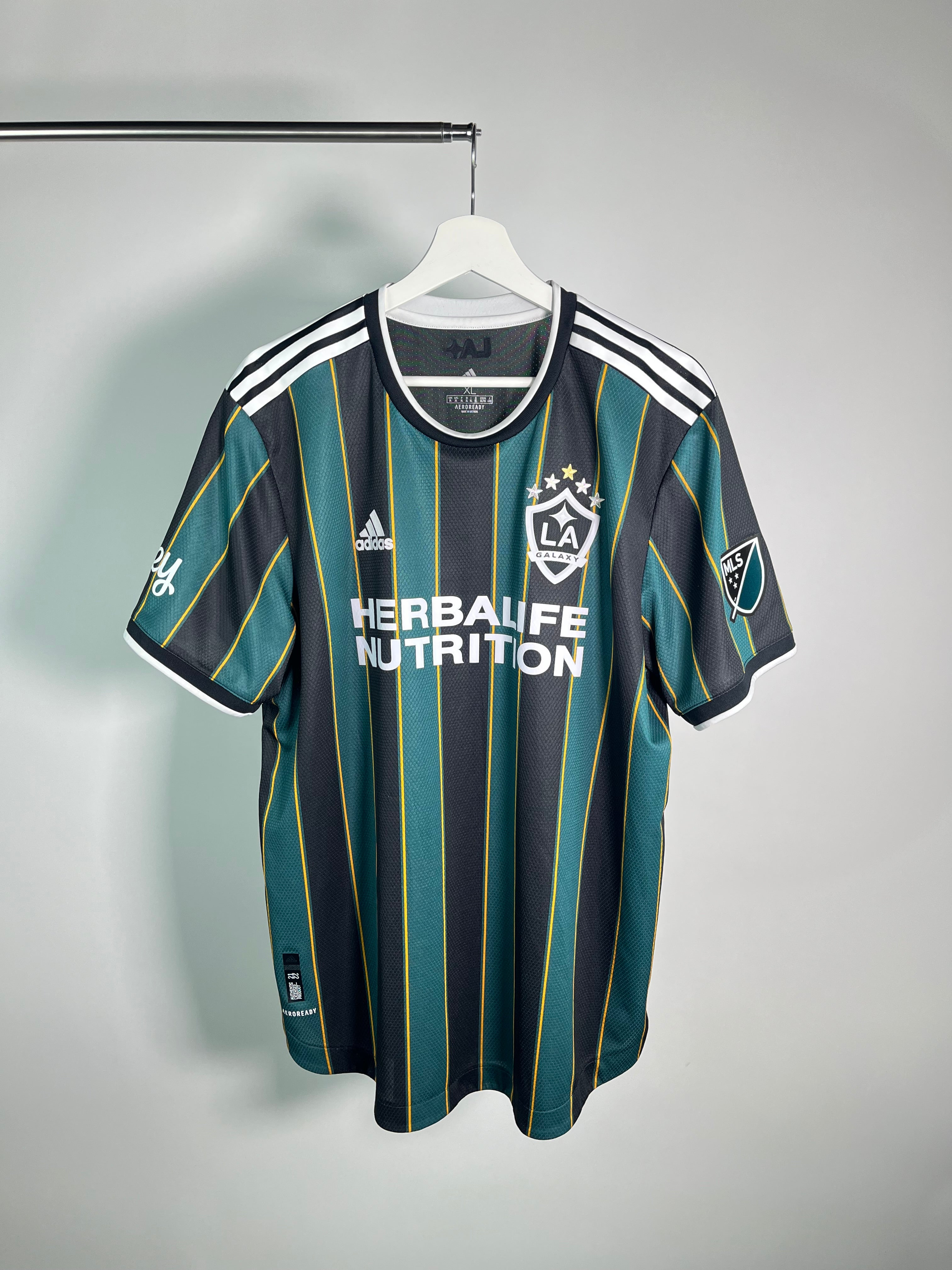 Jersey LA Galaxy Visita 2021 2022 Versión Jugador Chicharito (XL)