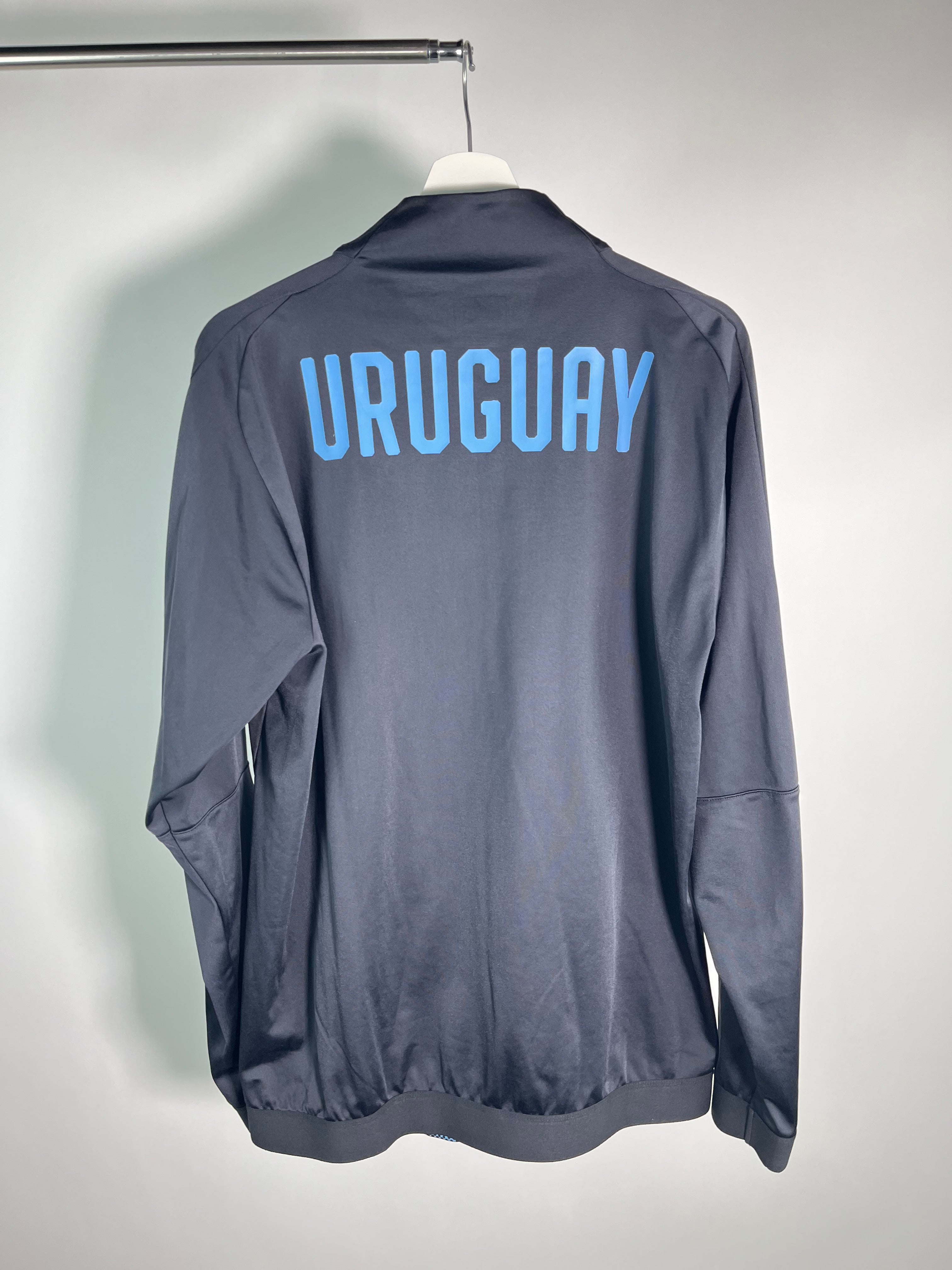 Chamarra Uruguay 2018 2019 (L)