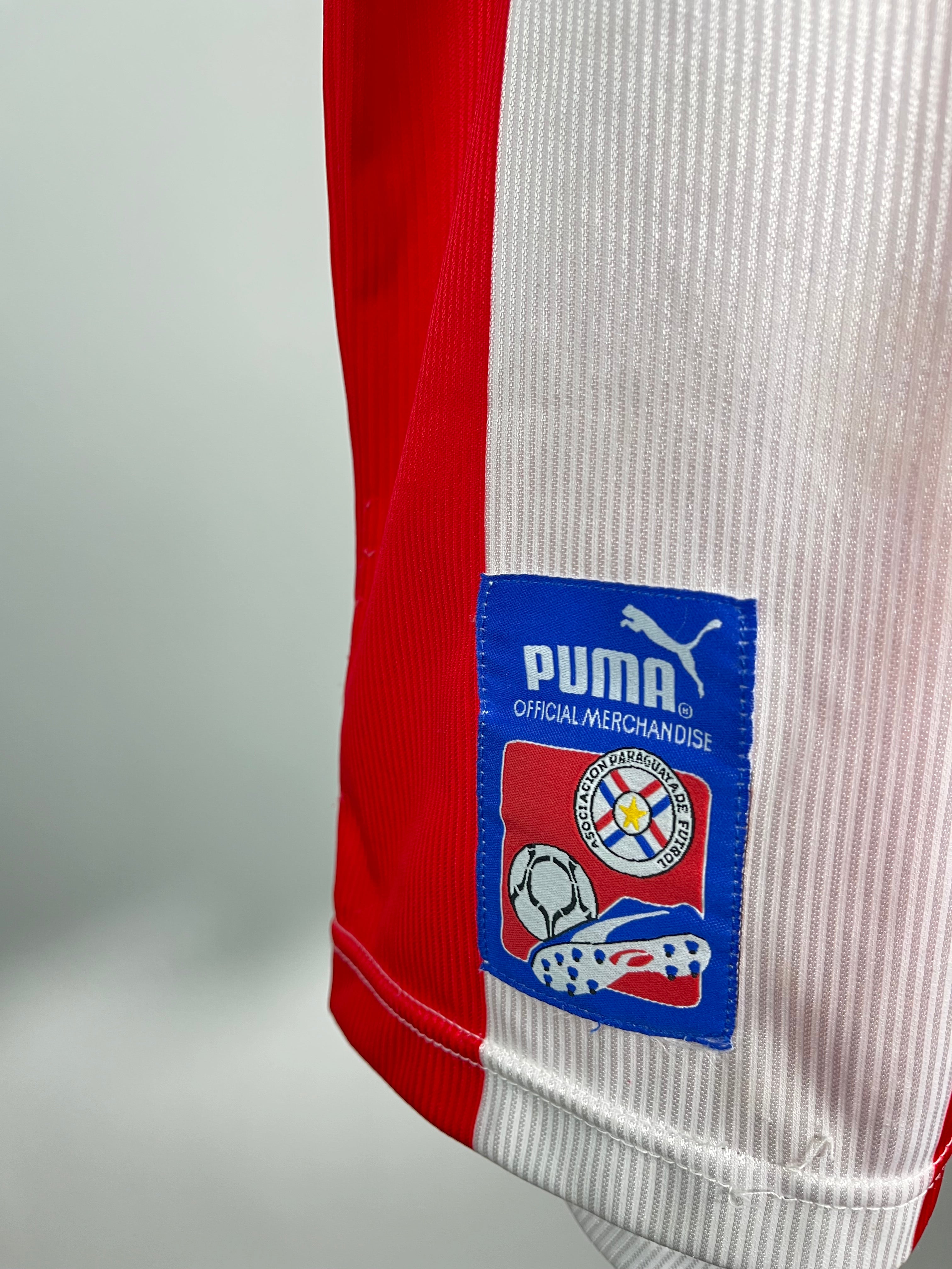 Jersey Paraguay Local 2000 2002 Utilería Nelson Cuevas (XL)