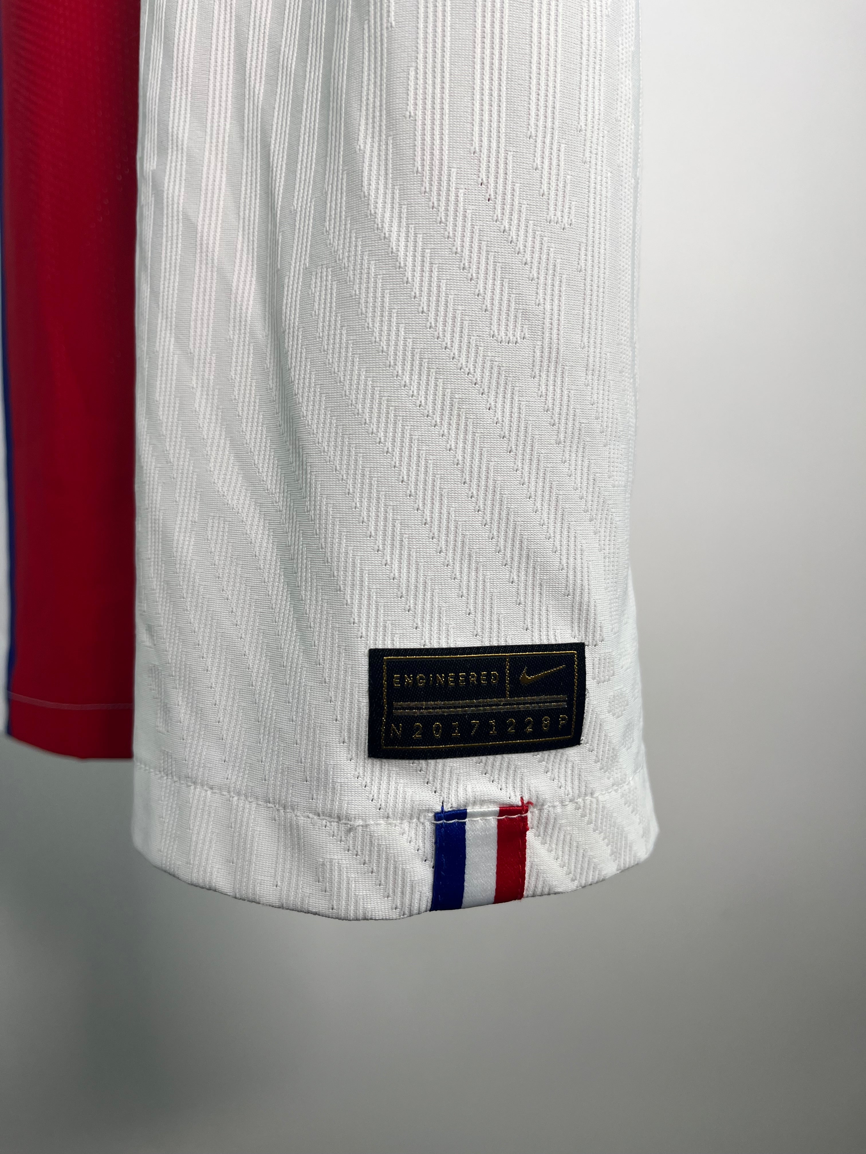 Jersey PSG Visita 2020 2021 Versión Jugador Kylian Mbappé (XXL)