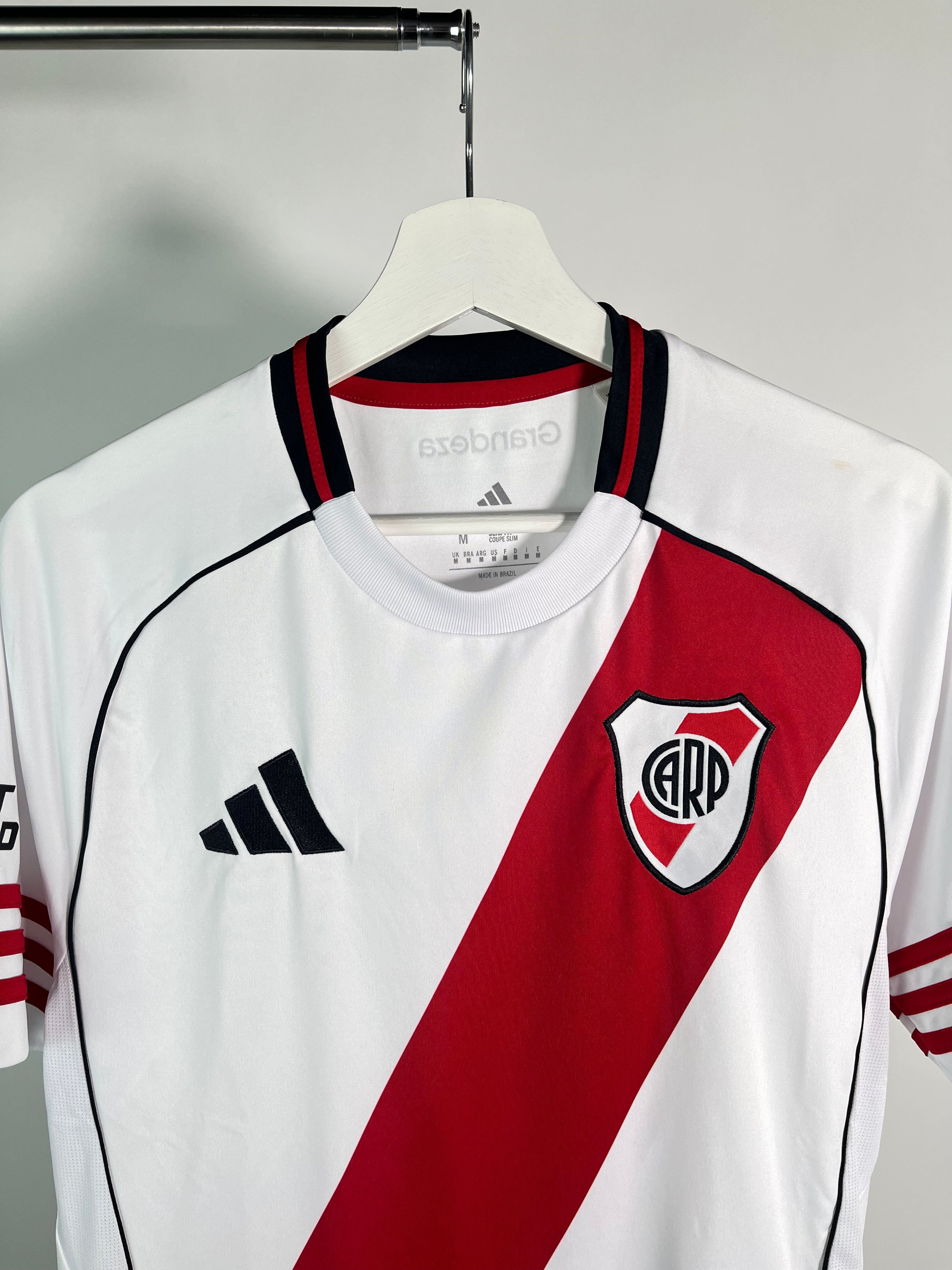 Jersey River Plate Local 2025 2026 (M)