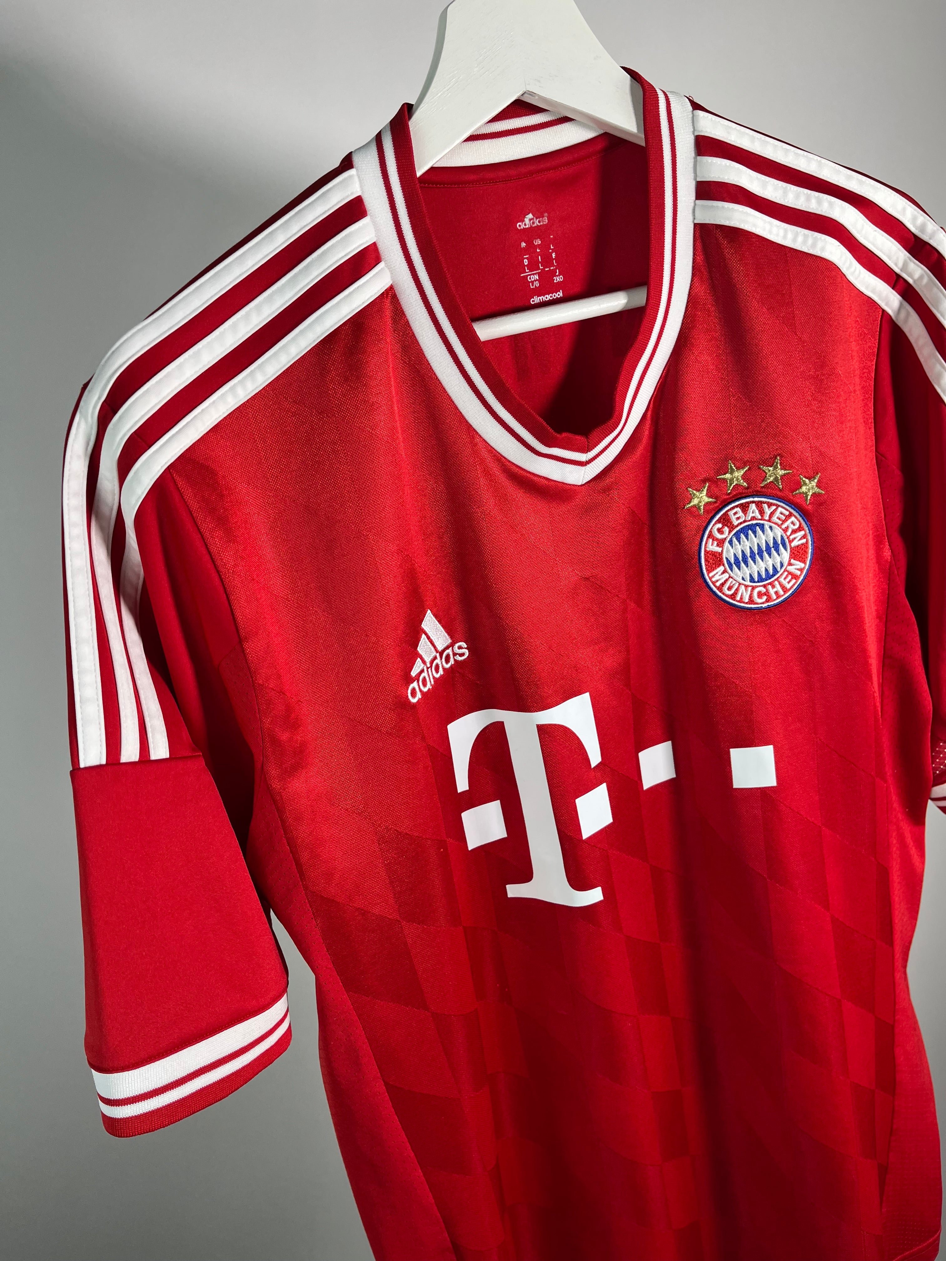 Jersey Bayern Munich Local 2013 2014 Thomas Muller (L)