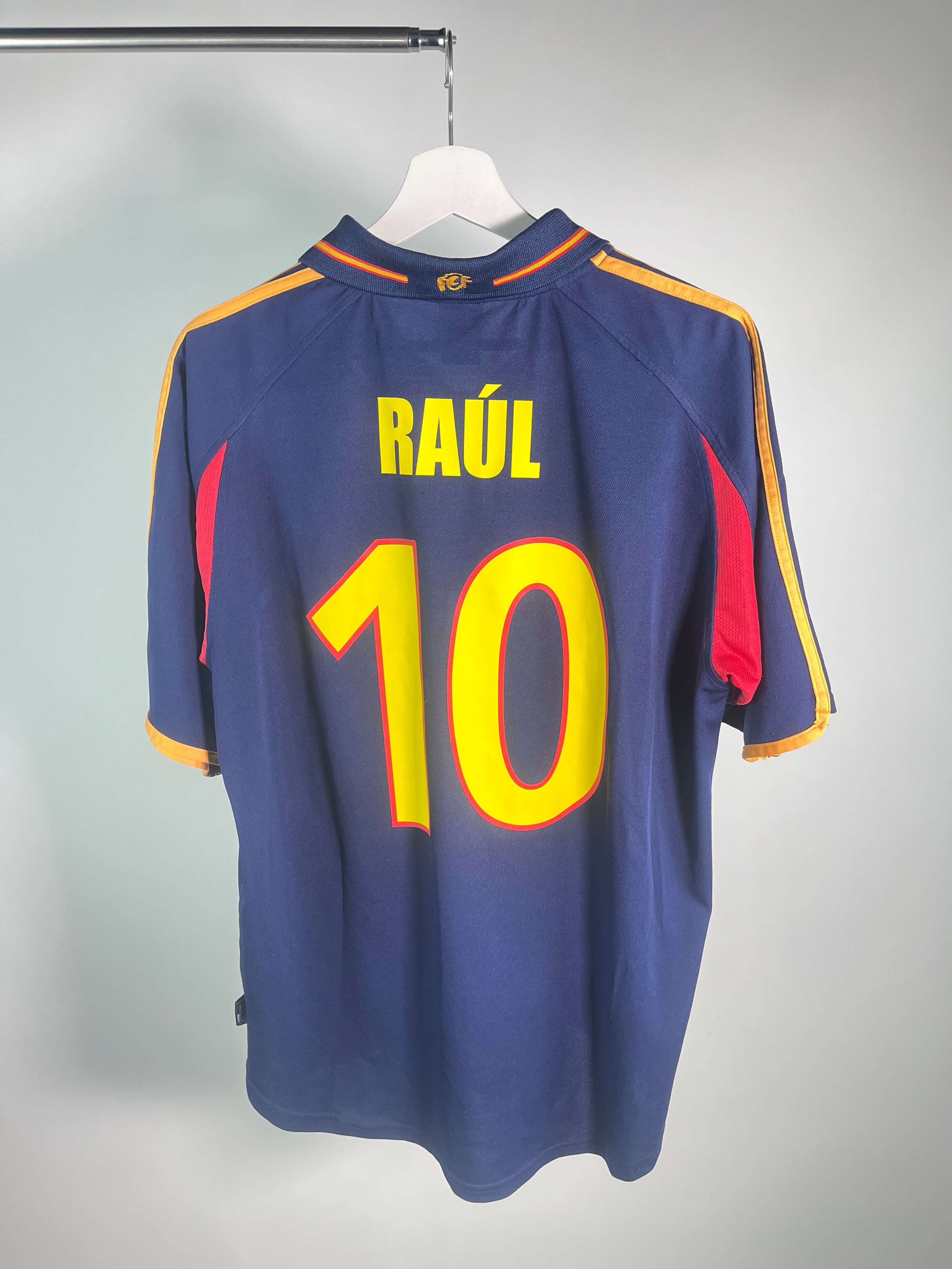 Jersey España Visita 1998 2000 Raúl González (L)