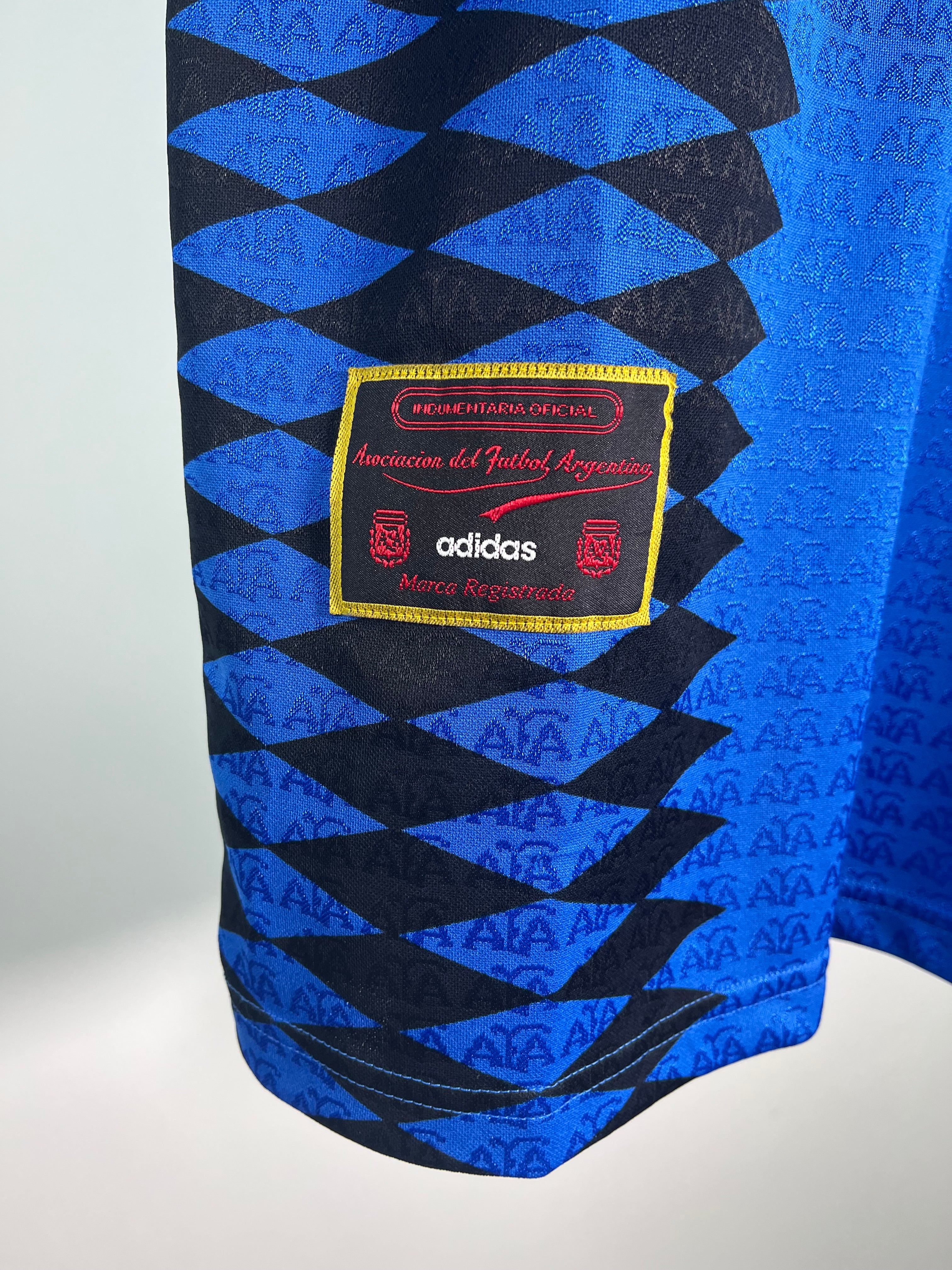 Jersey Argentina Visita 1994 1996 *Reedición* Diego Armando Maradona (S)