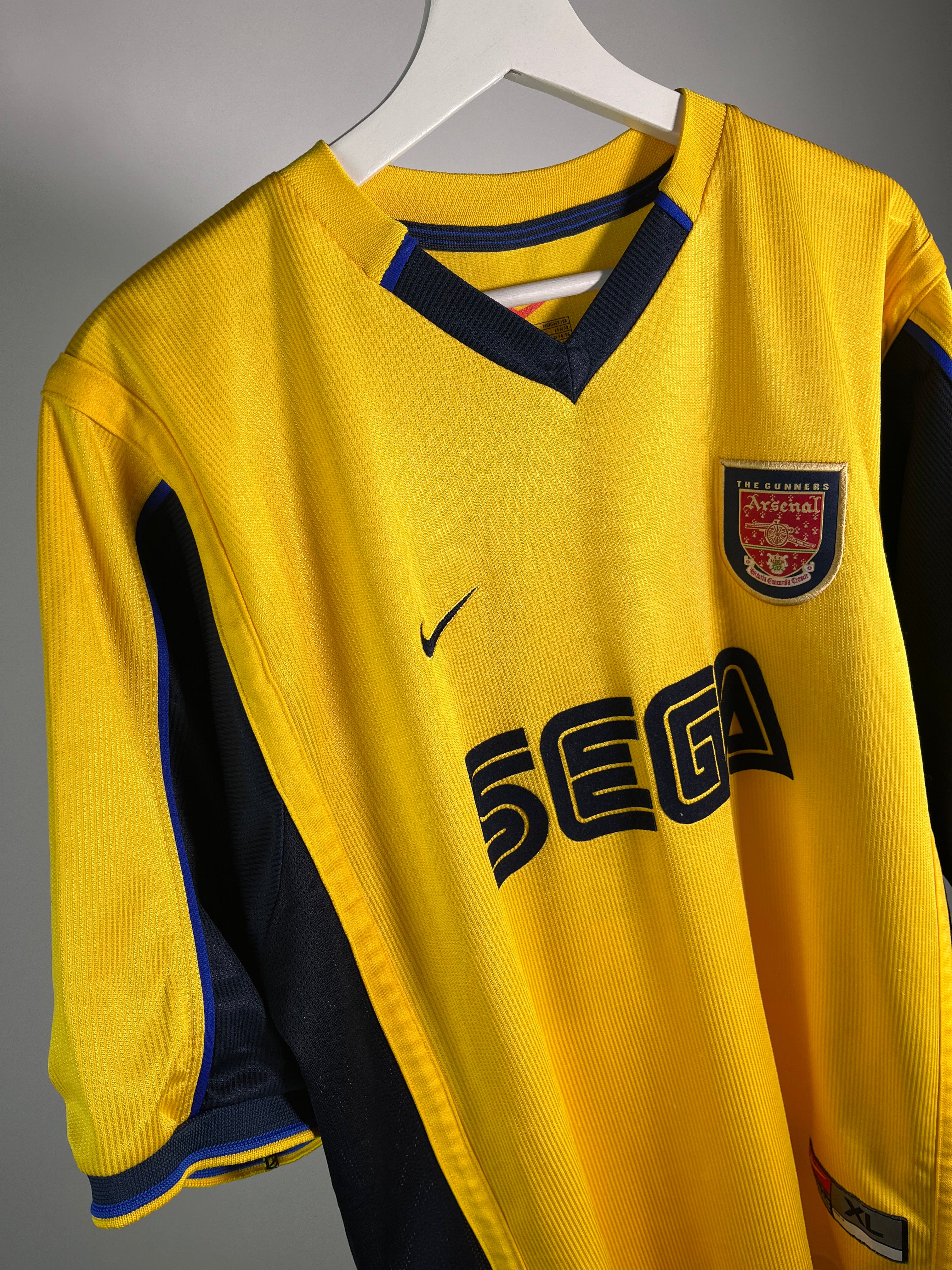 Jersey Arsenal Visita 2000 2001 Thierry Henry (XL)