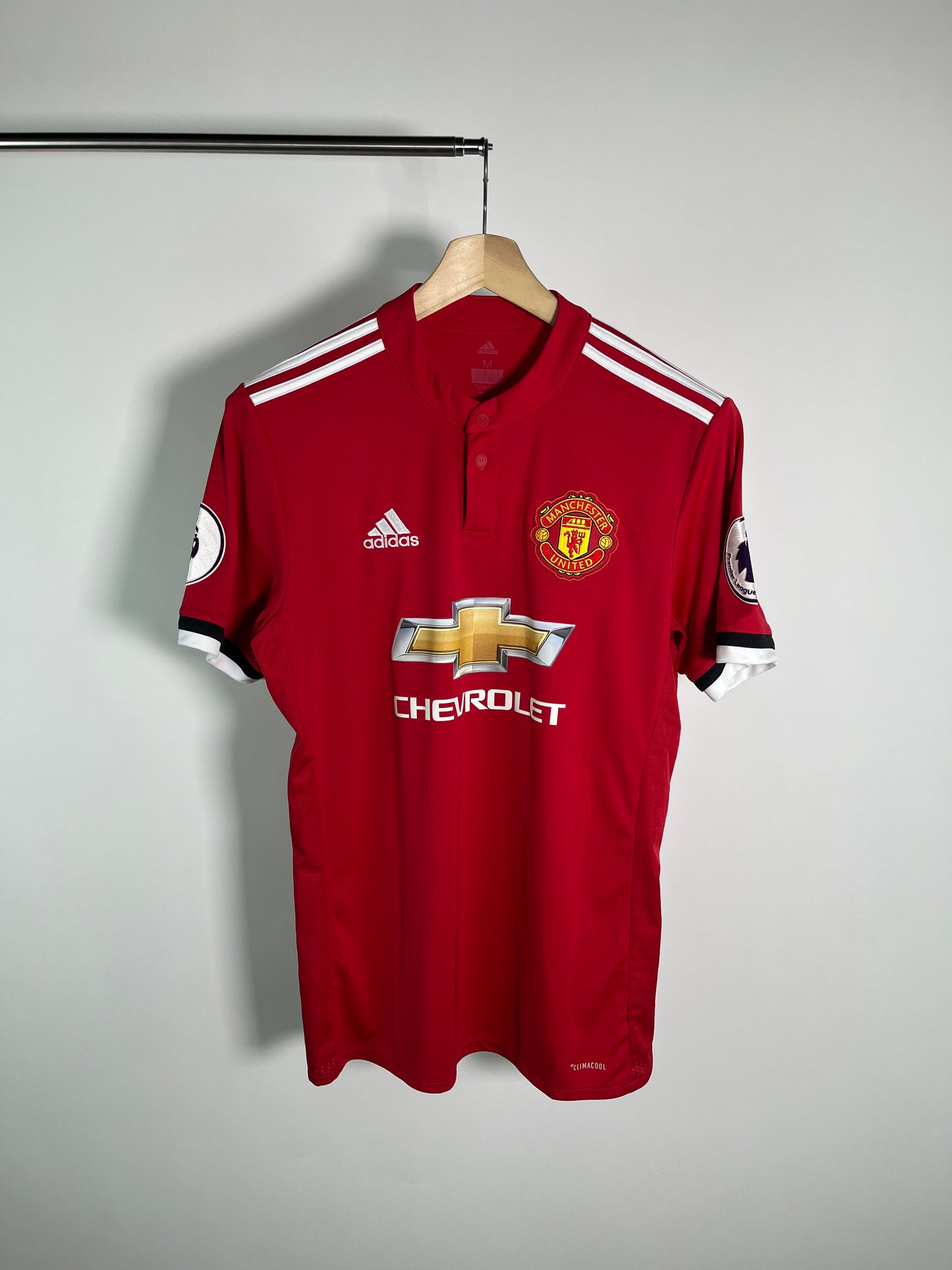 Jersey Manchester United Local 2017 2018 Paul Pogba (M)