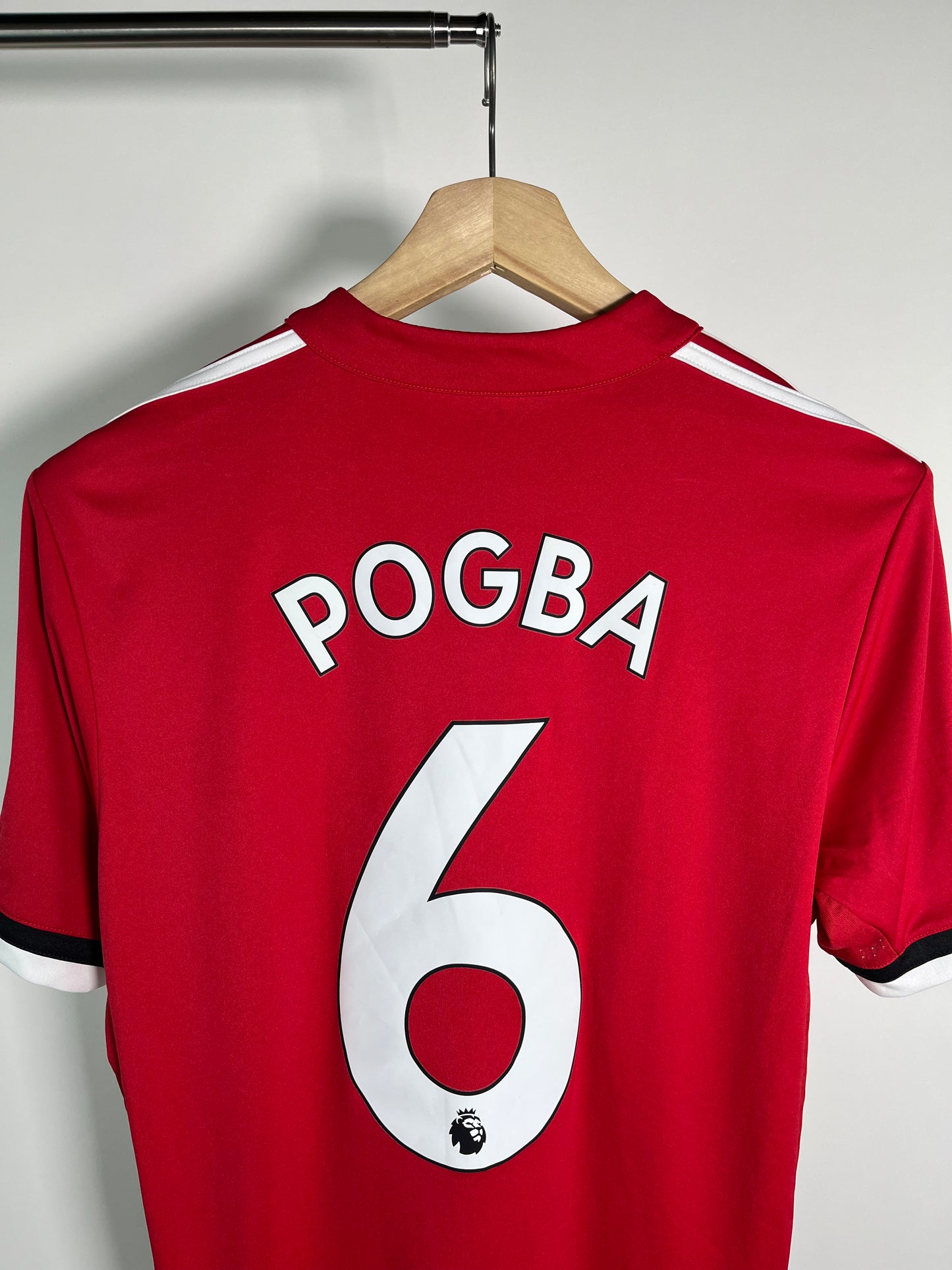 Jersey Manchester United Local 2017 2018 Paul Pogba (M)